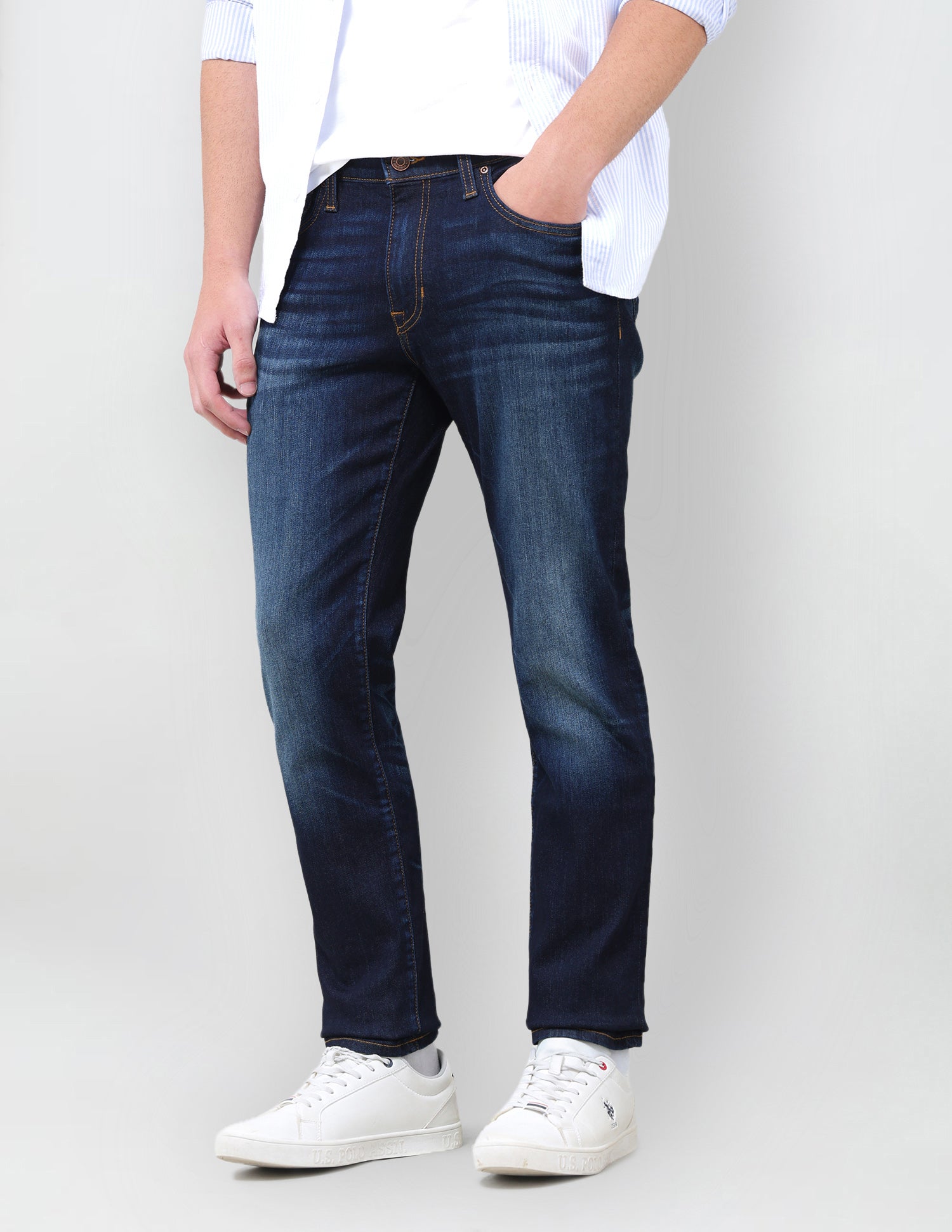 Brandon Slim Tapered Fit Blue Jeans Dark Blue - U.S. Polo Assn. India | Large