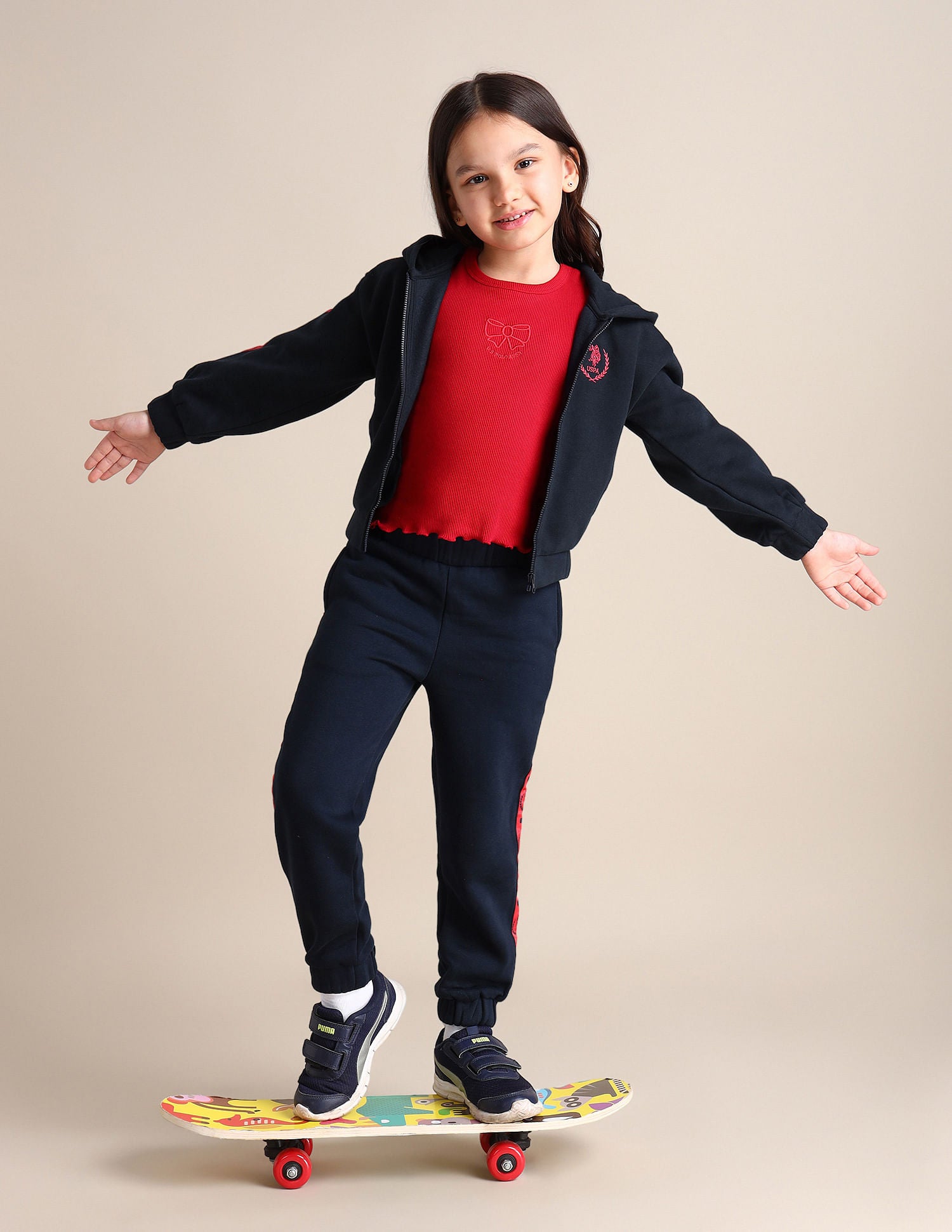 Girls Hooded Regular Fit Sweatshirt