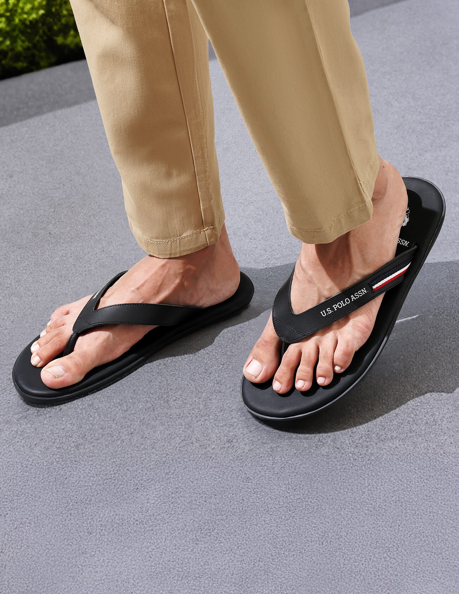 Men Aura 2.0 Flip Flops Black - U.S. Polo Assn. India | Large
