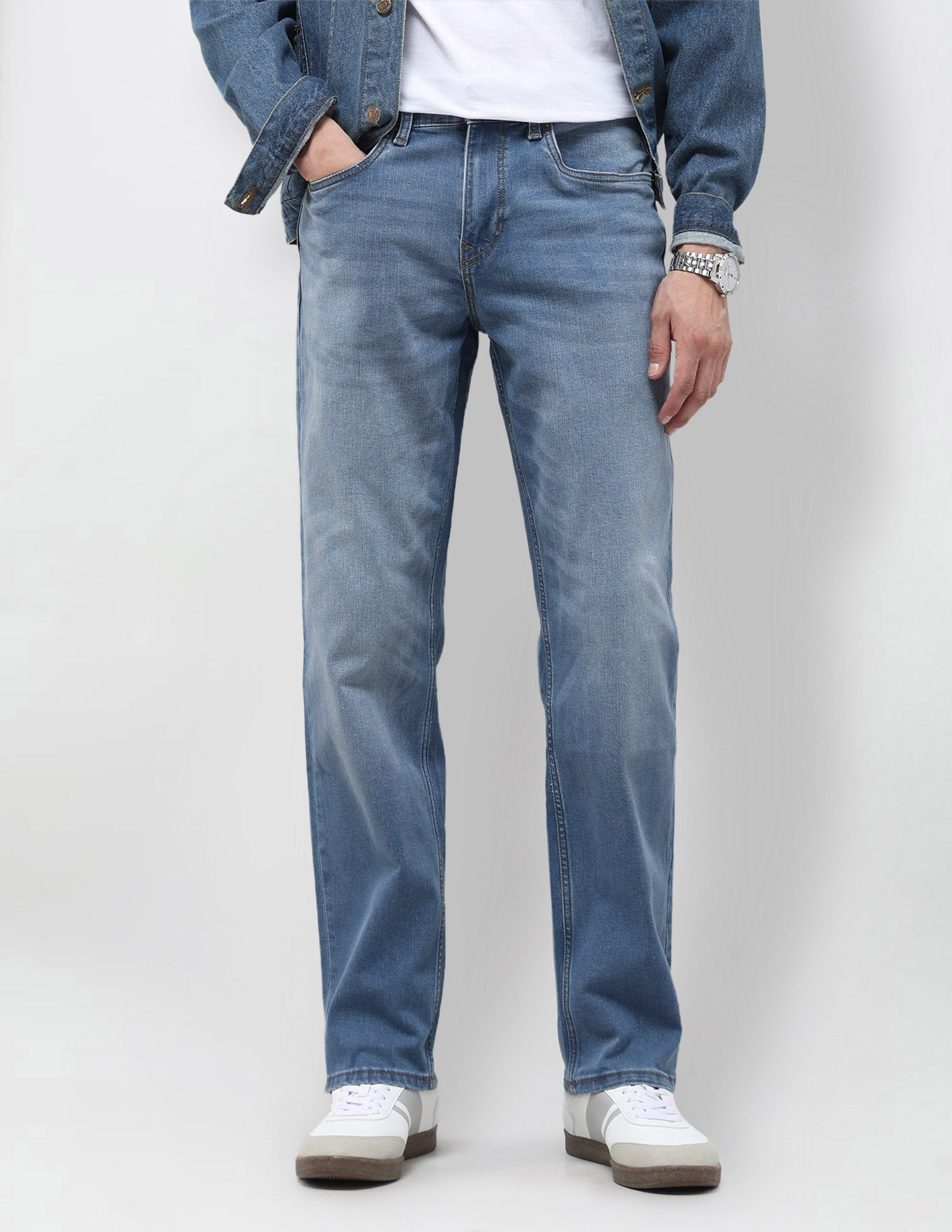 Shawn Relaxed Fit Blue Jeans Light Indigo - U.S. Polo Assn. India | Large