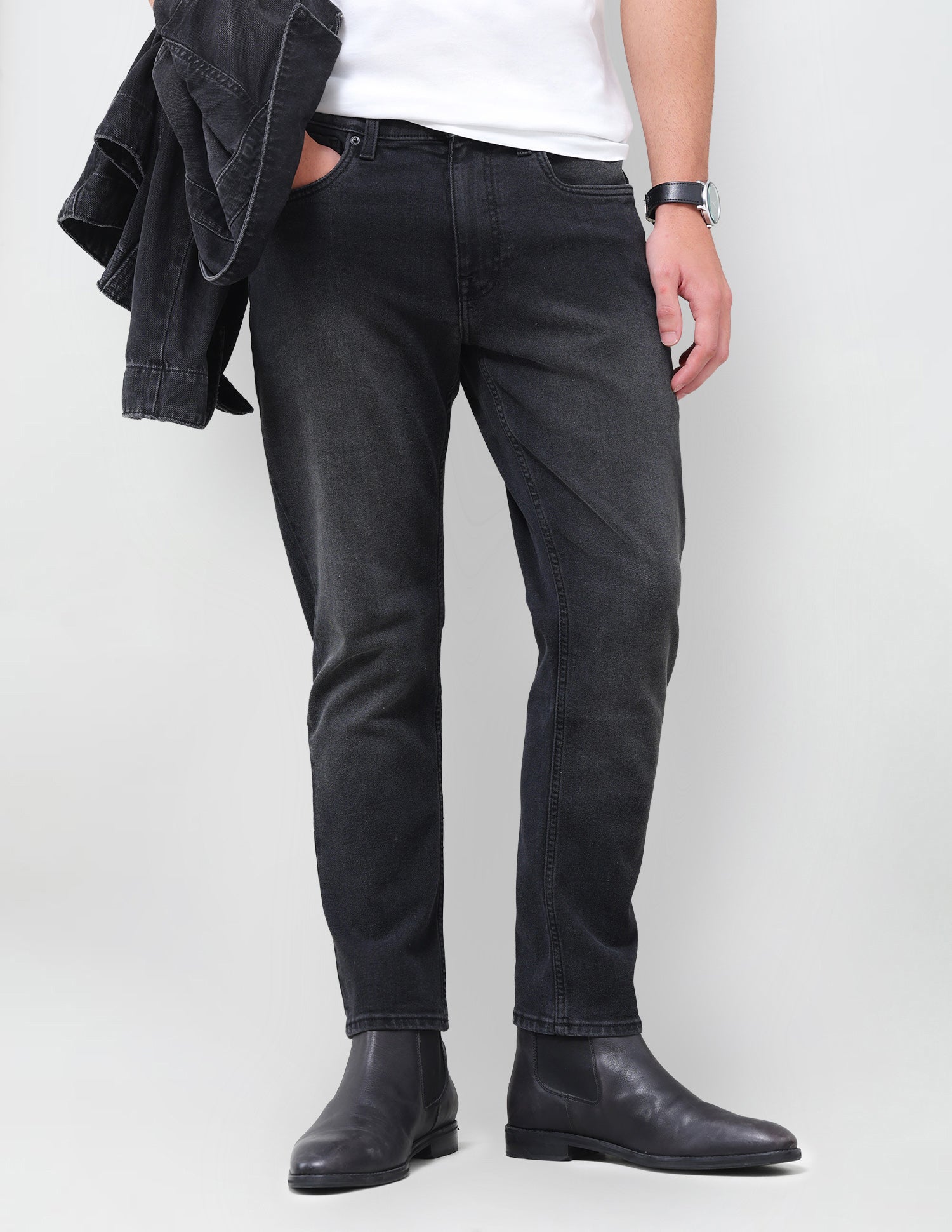Cole Comfort Cropped Fit Black Jeans