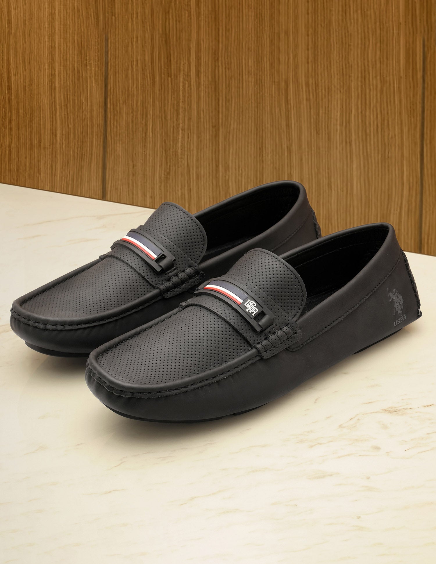 Men Barnes 4.0 Slip On Shoes