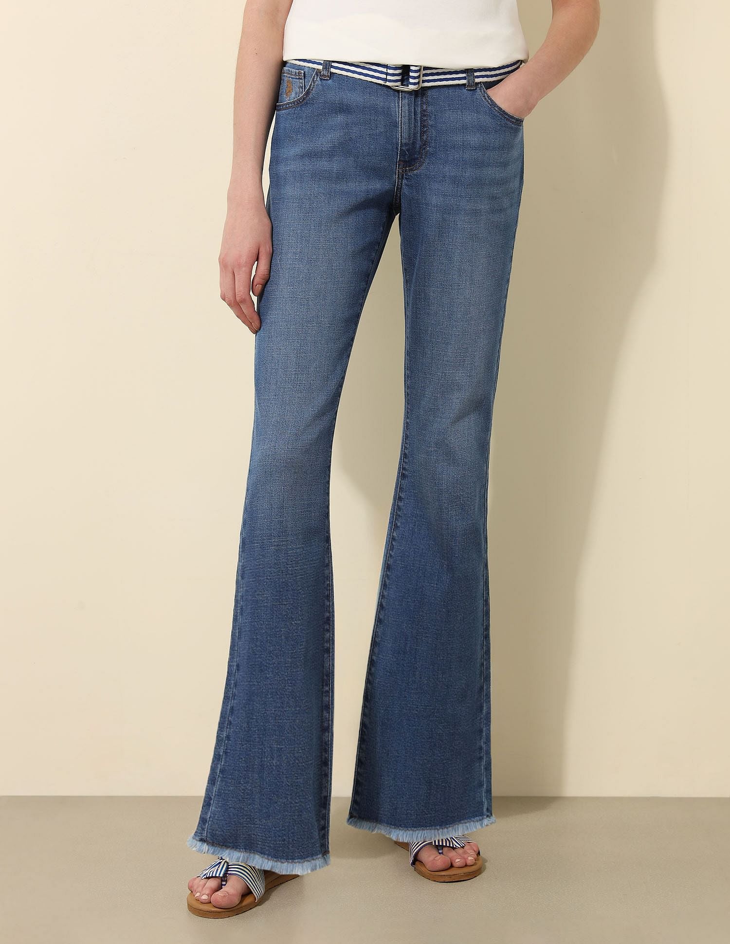 Mid rise Skinny Bootcut Jeans