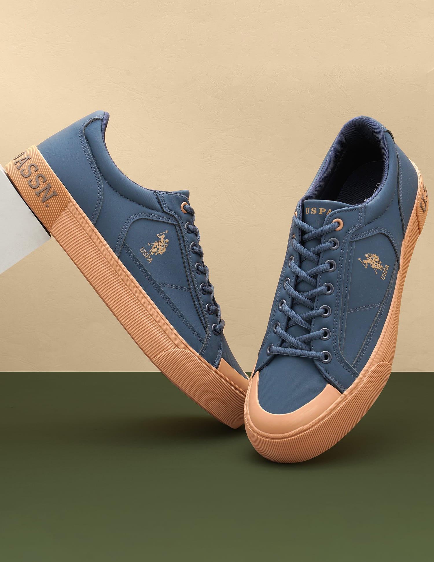 Men Ruben 2.0 Colour Blocked Sneakers Navy - U.S. Polo Assn. India | Large