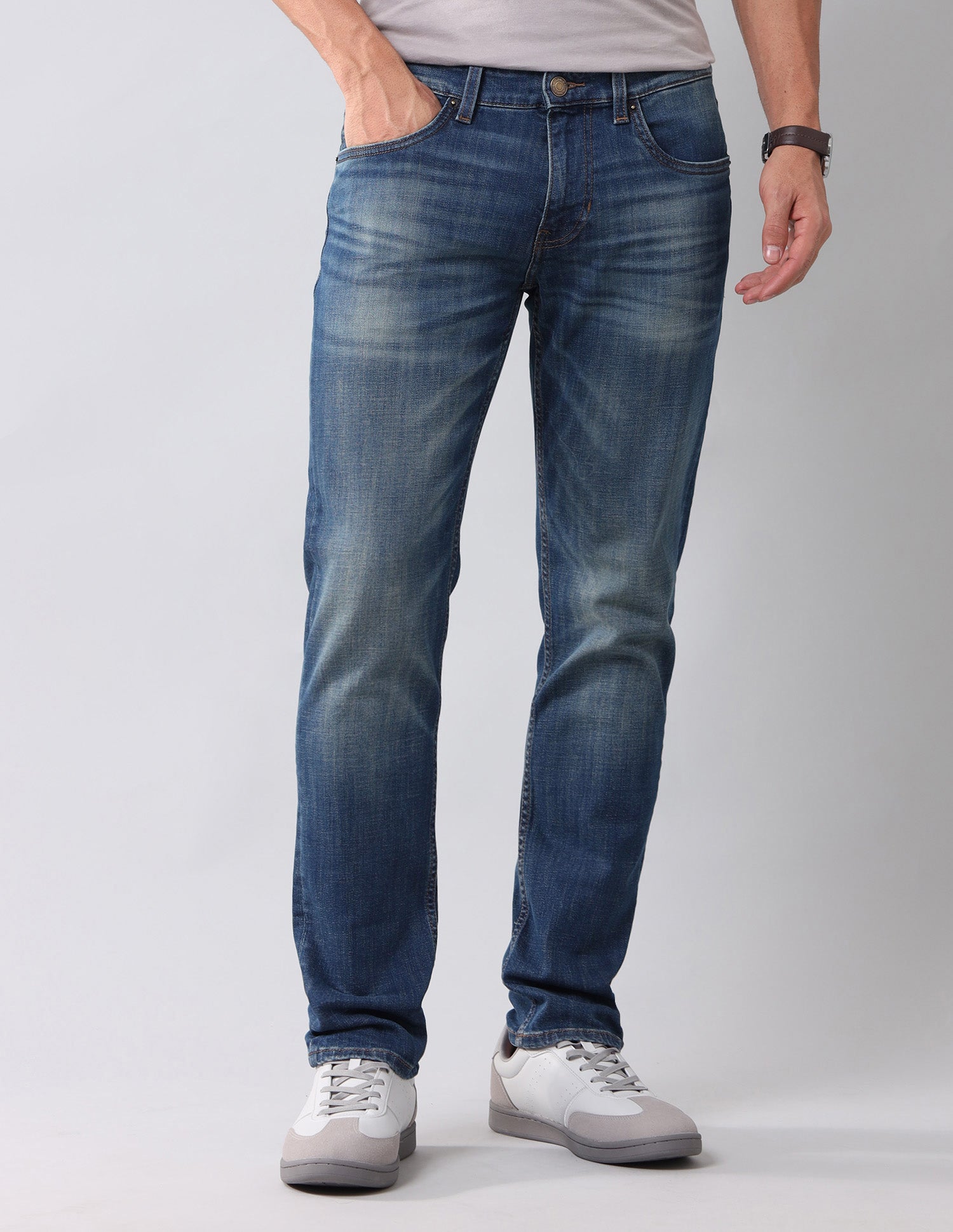 Brandon Slim Tapered Blue Jeans