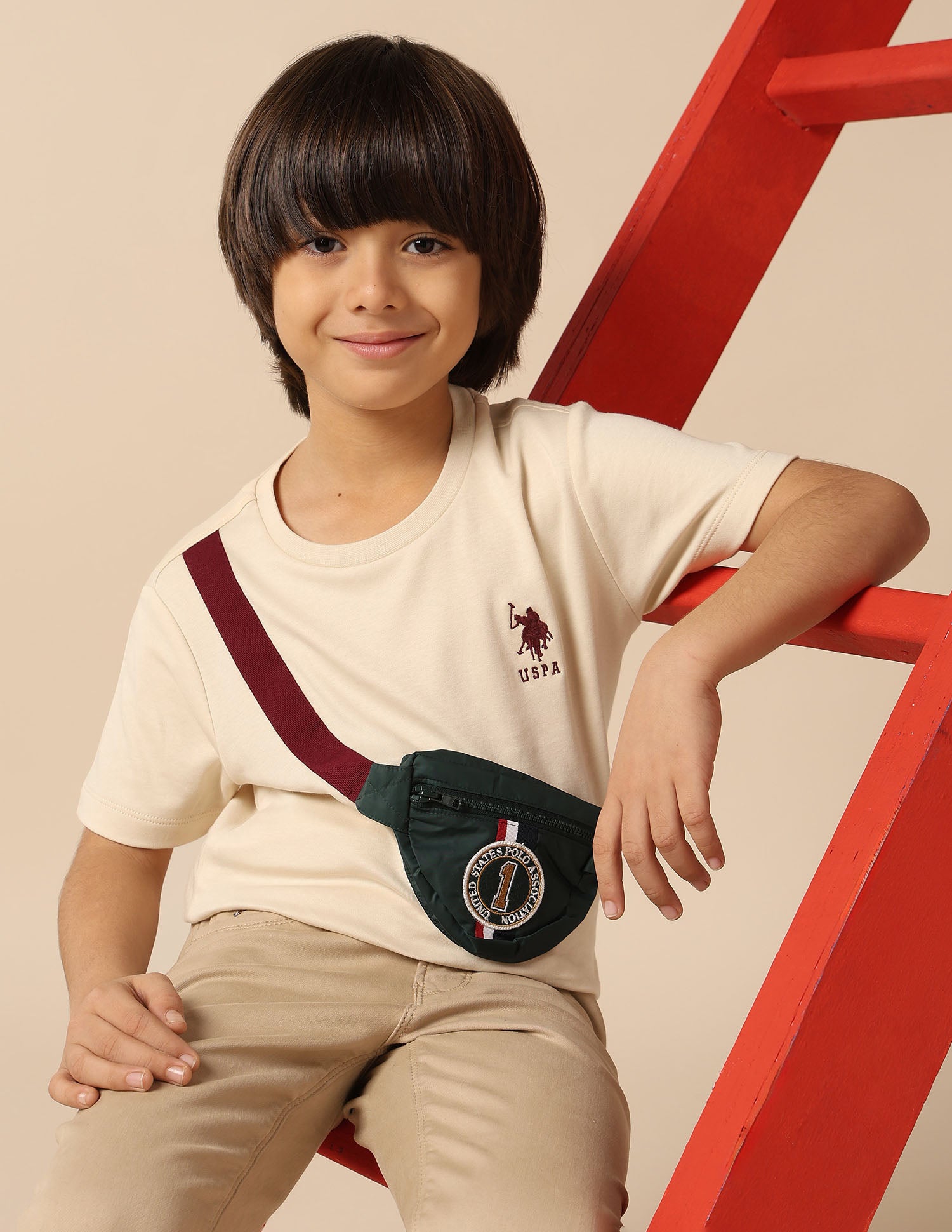 Boys Solid Regular Fit T-Shirt