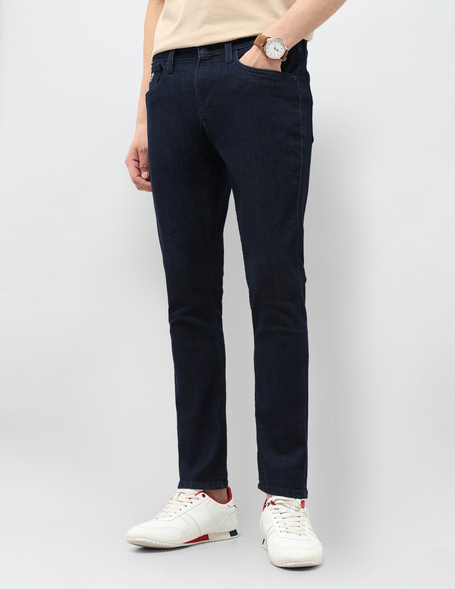 Henry Tapered Fit Mid Rise Jeans