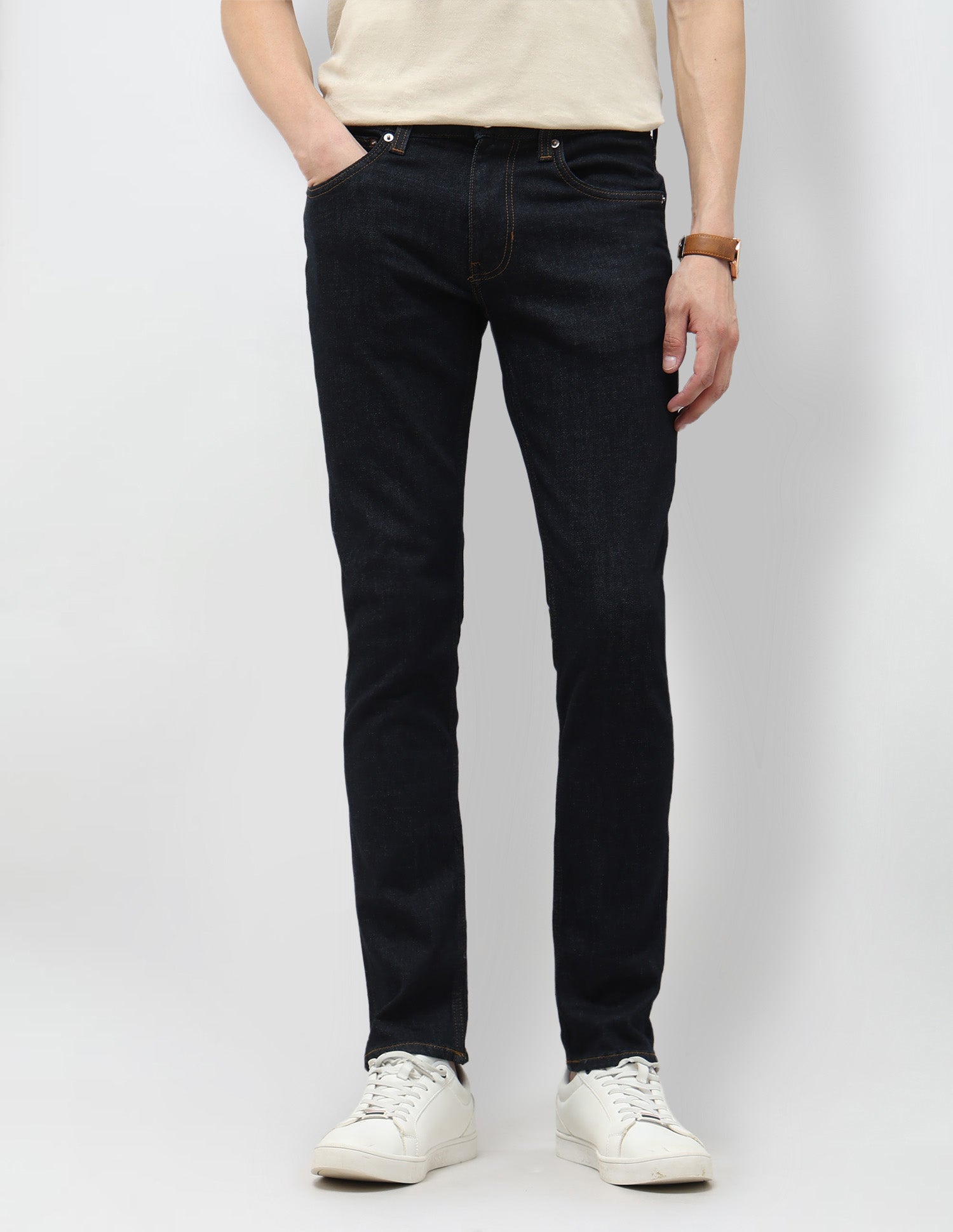Brandon Slim Tapered Fit Blue Jeans