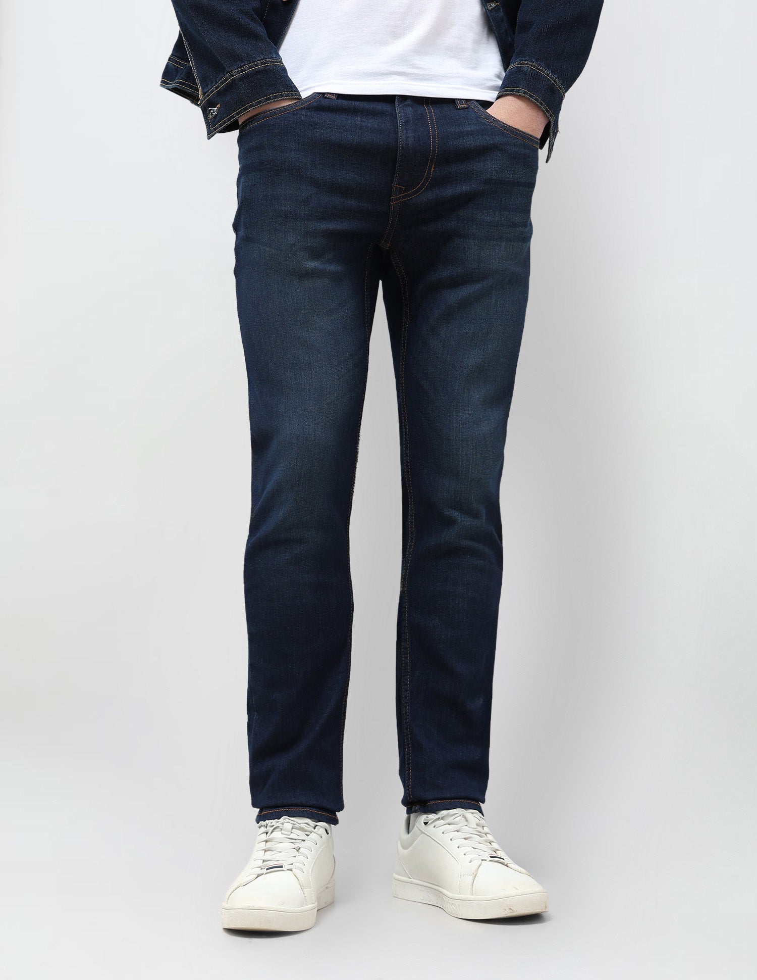 Brandon Slim Tapered Fit Blue Jeans