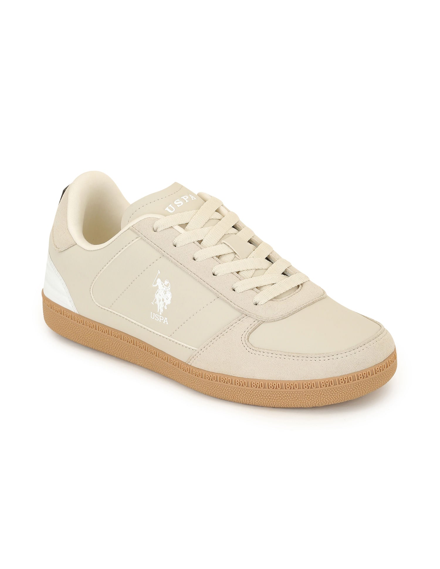 Men Round Toe Terrace Sneakers