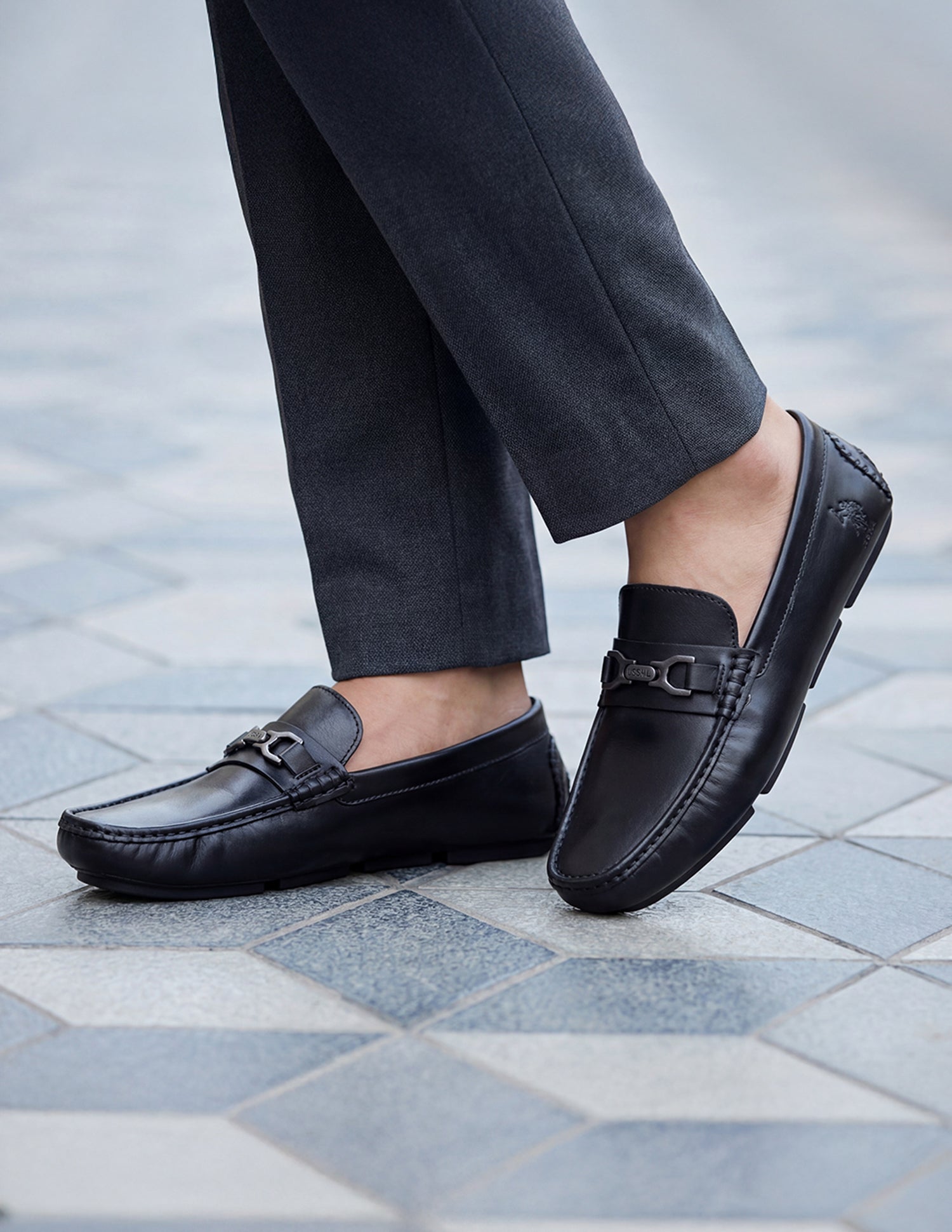 Men Tatum Slip-Ons Glossy Loafers