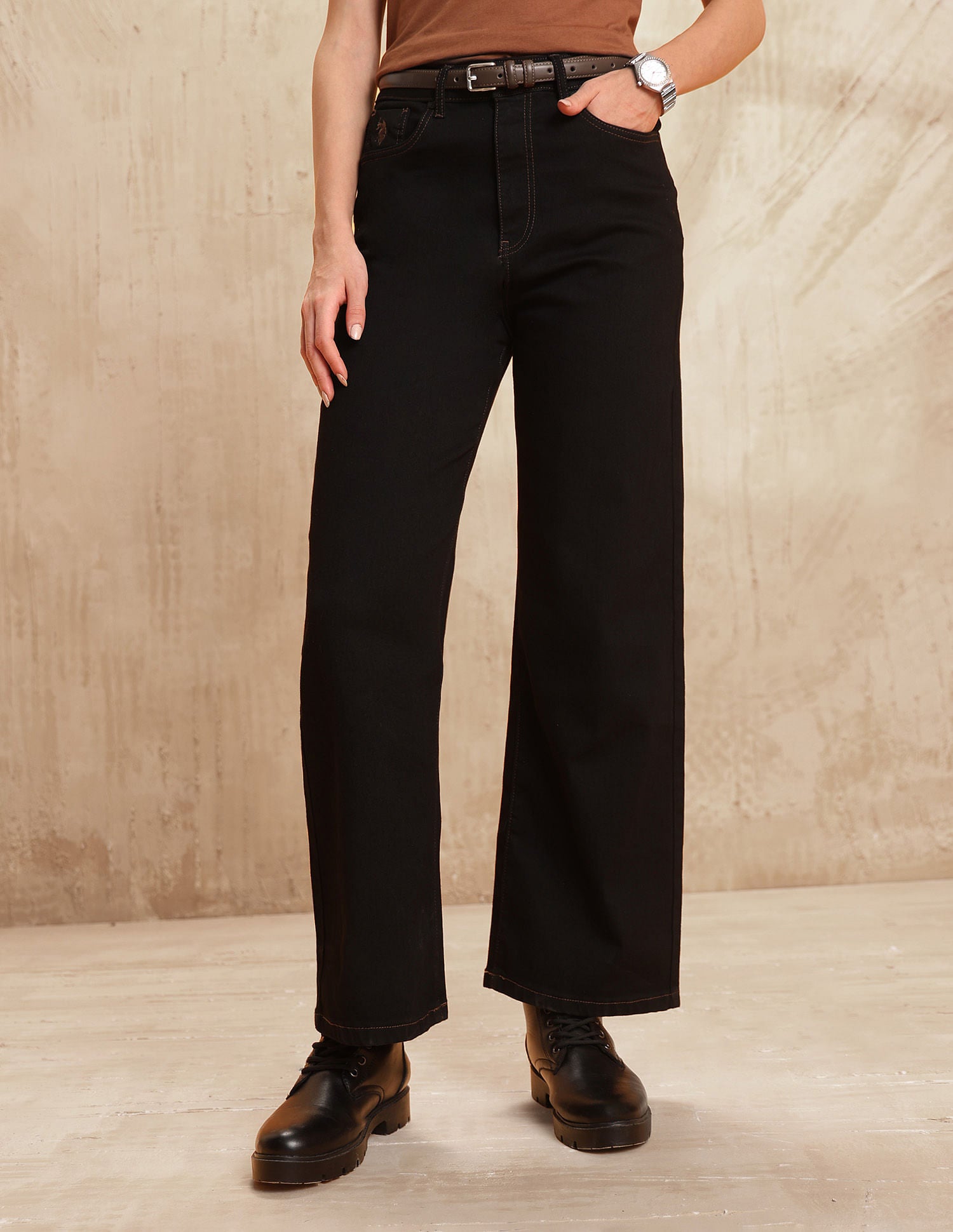 High Rise Wide Leg Jeans