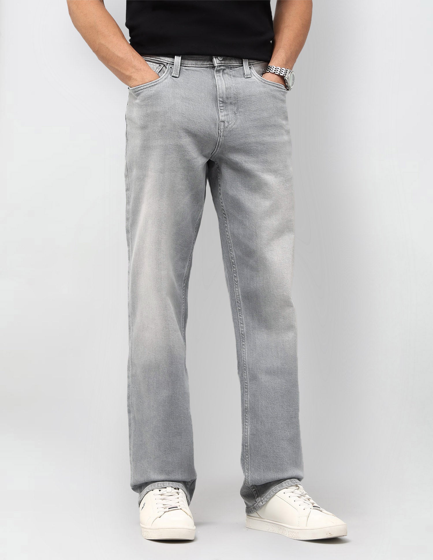 Shawn Relaxed Fit Black Jeans