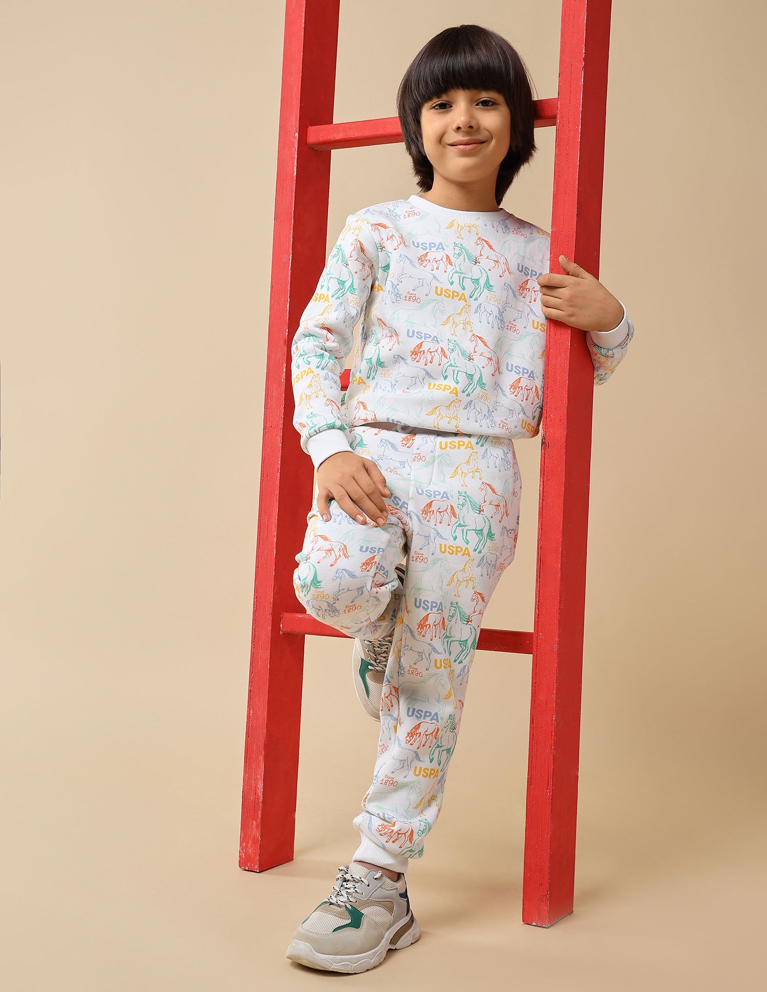 Boys Graphic Brand Printed Regular Fit Joggers