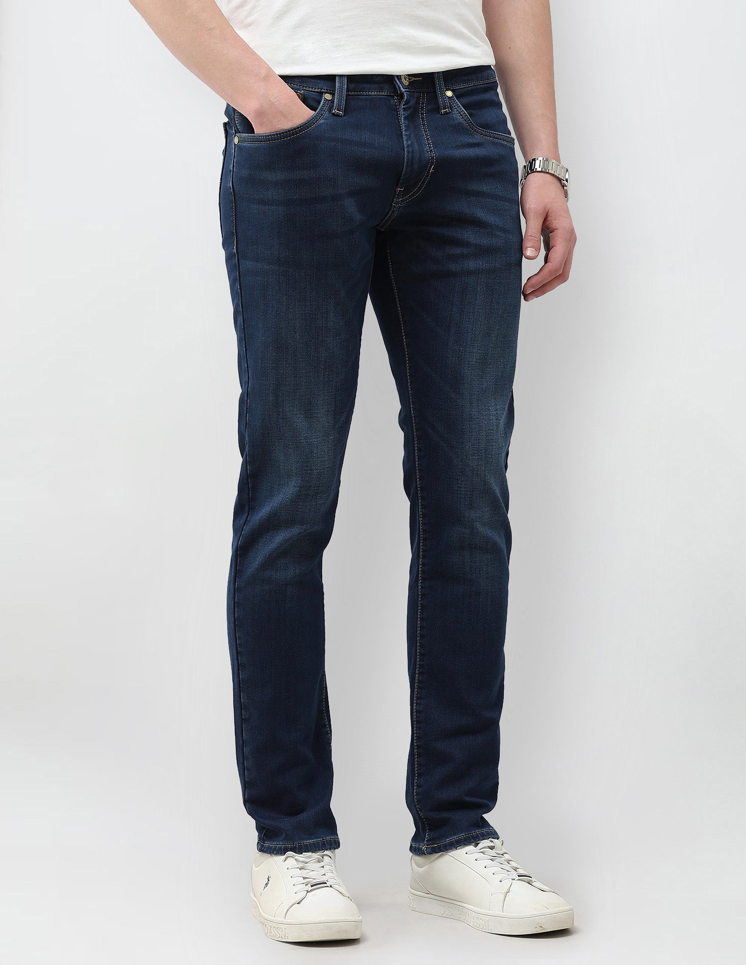 Brandon Slim Tapered Fit Blue Jeans Dark Blue - U.S. Polo Assn. India | Large