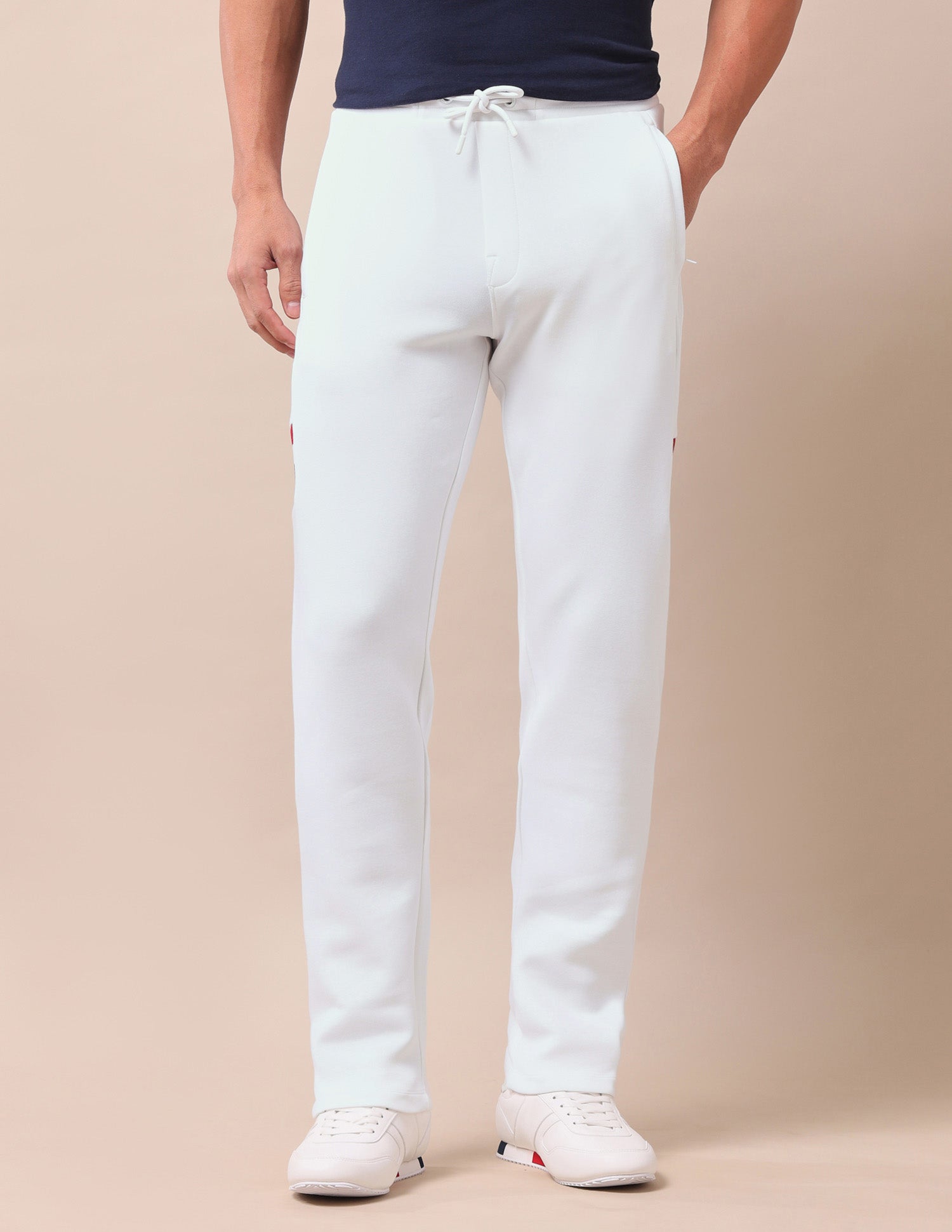 Solid White - U.S. Polo Assn. India | Large