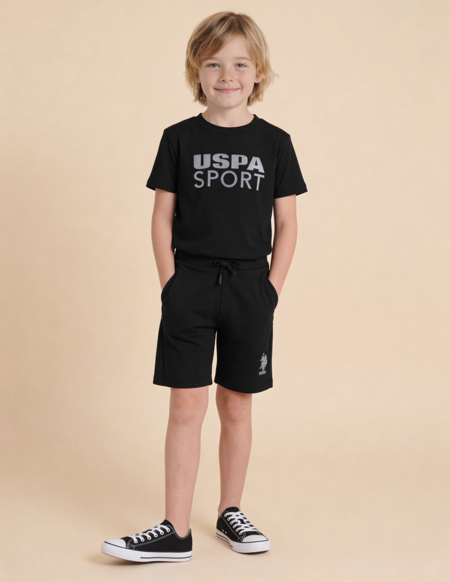 Mid Rise Regular Fit Shorts