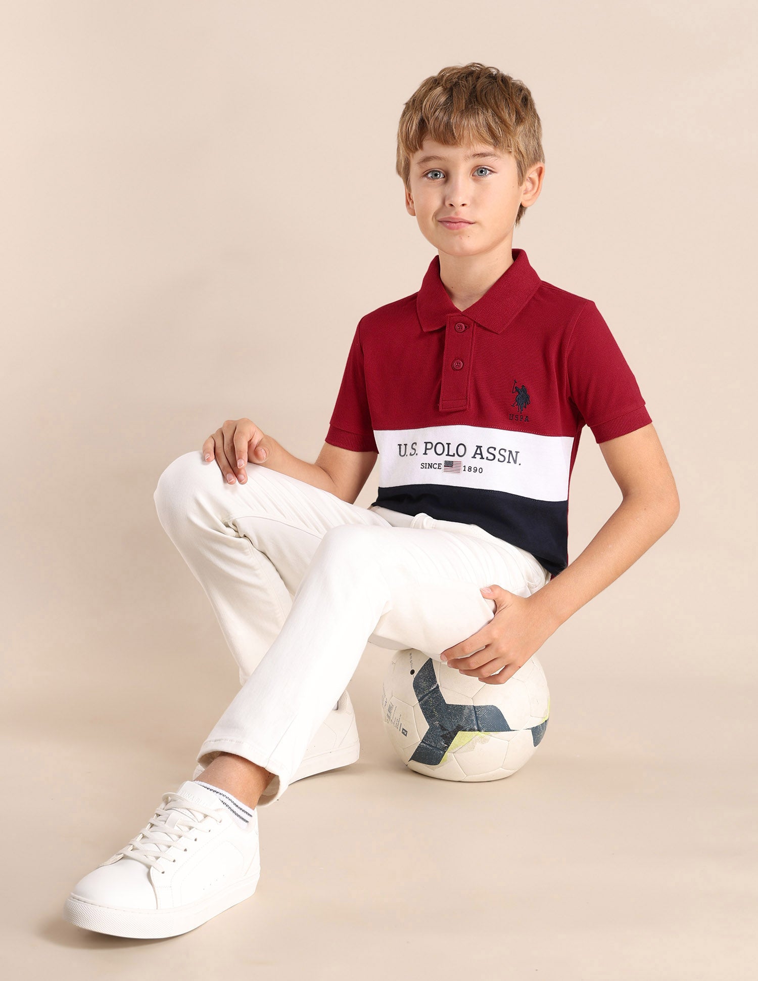 Boys Colourblock Regular Fit Polo Shirt