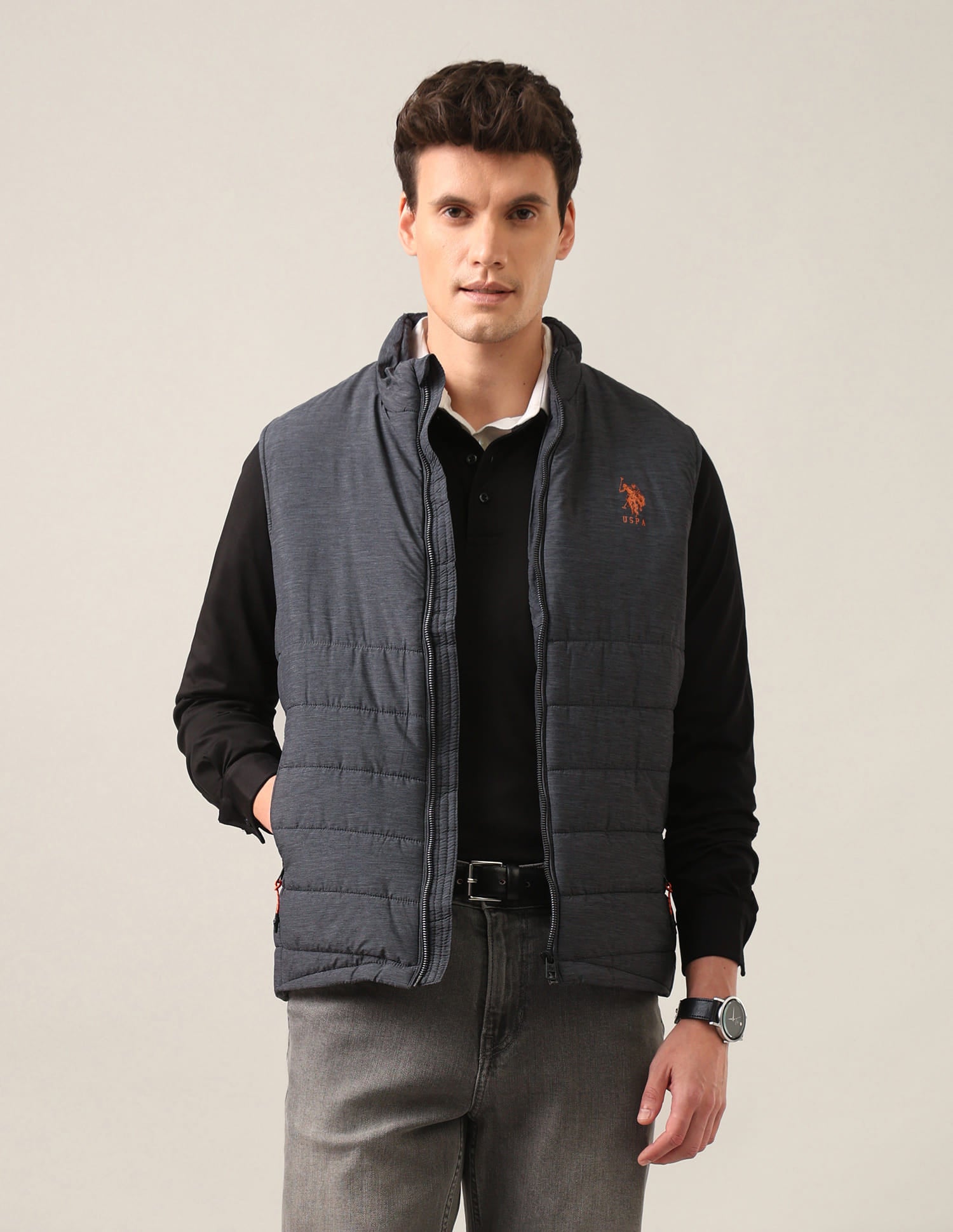 High Neck Sleeveless Solid Padded Jacket