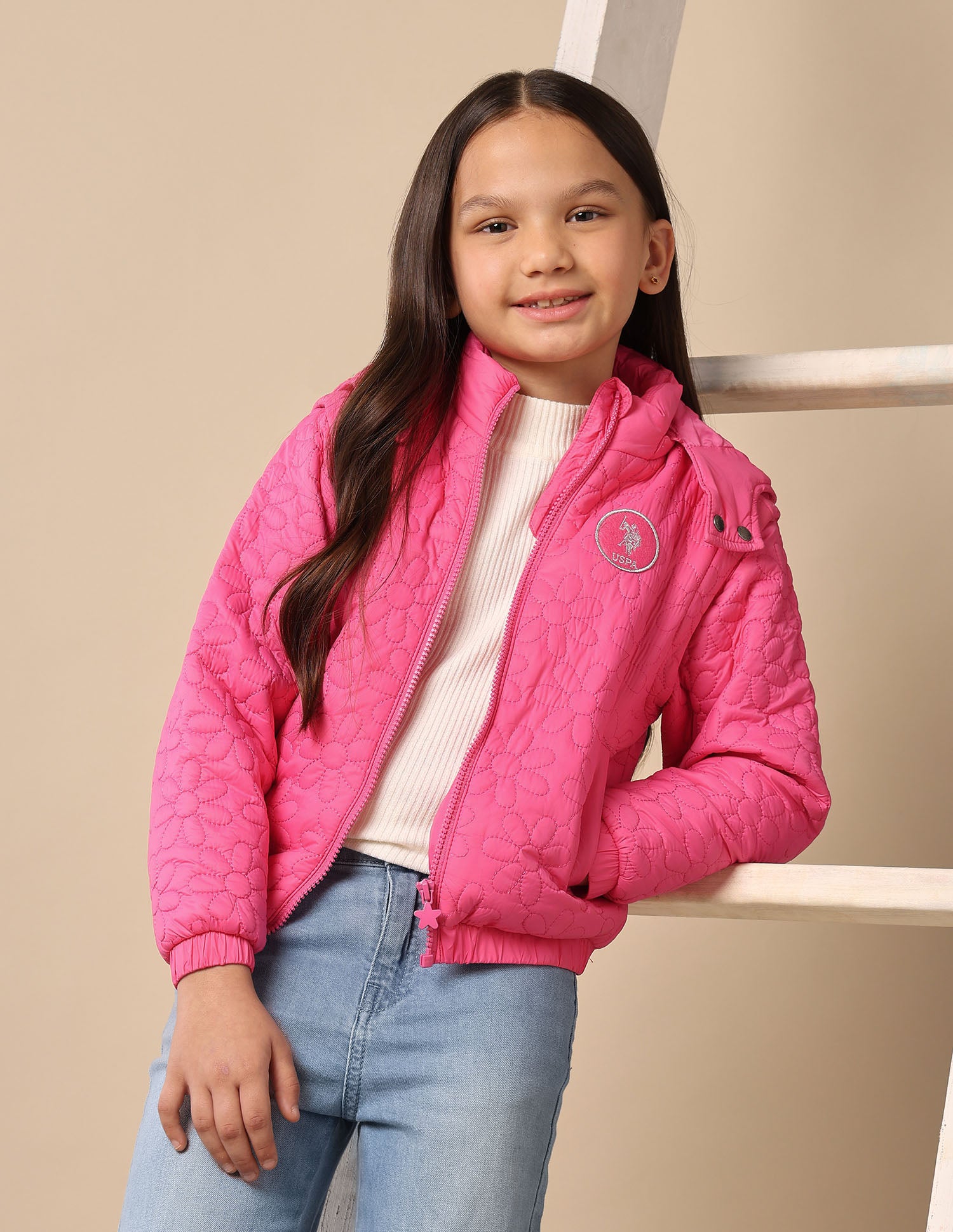 Girls Detachable Hood And Sleeve Jacket