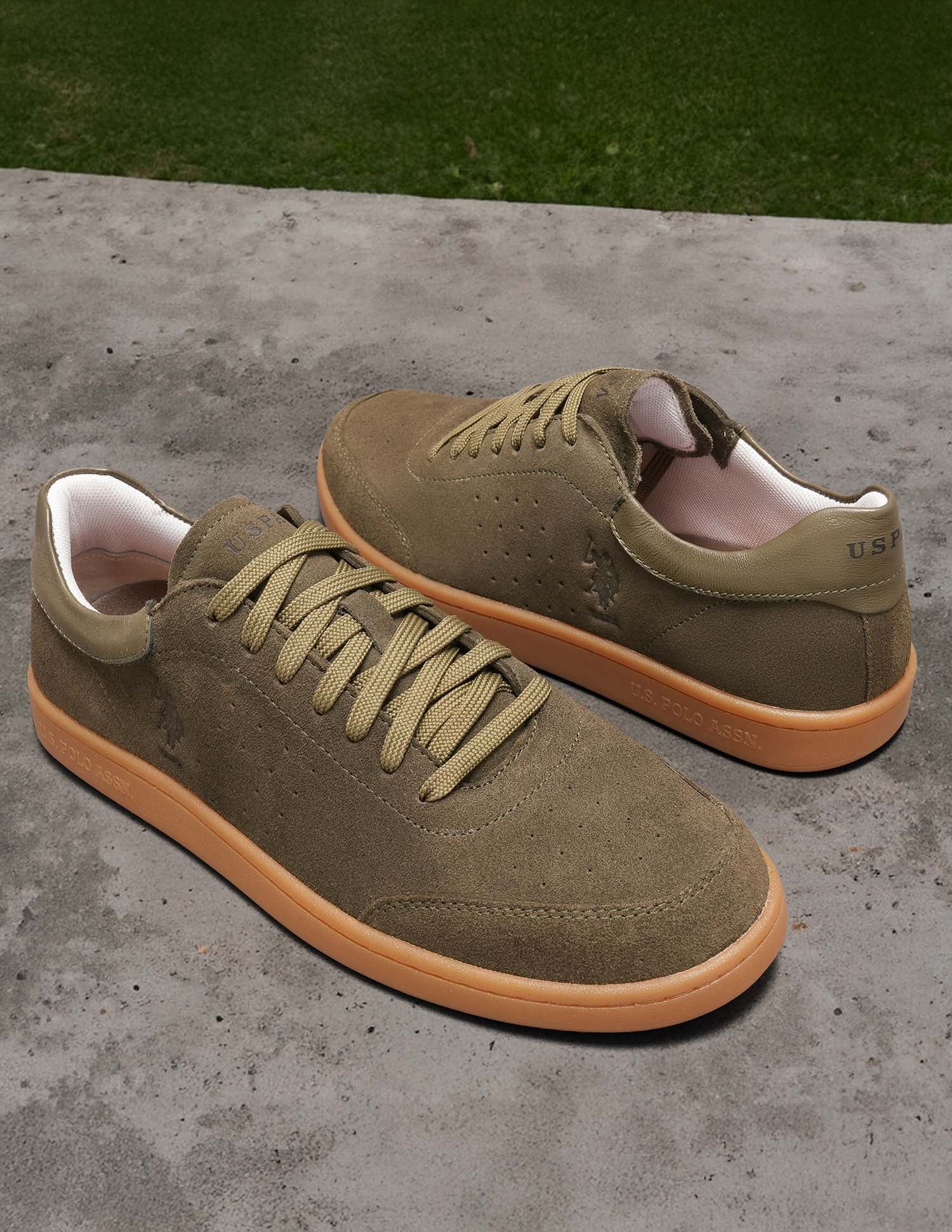 Mens Caldera Leather Sneakers