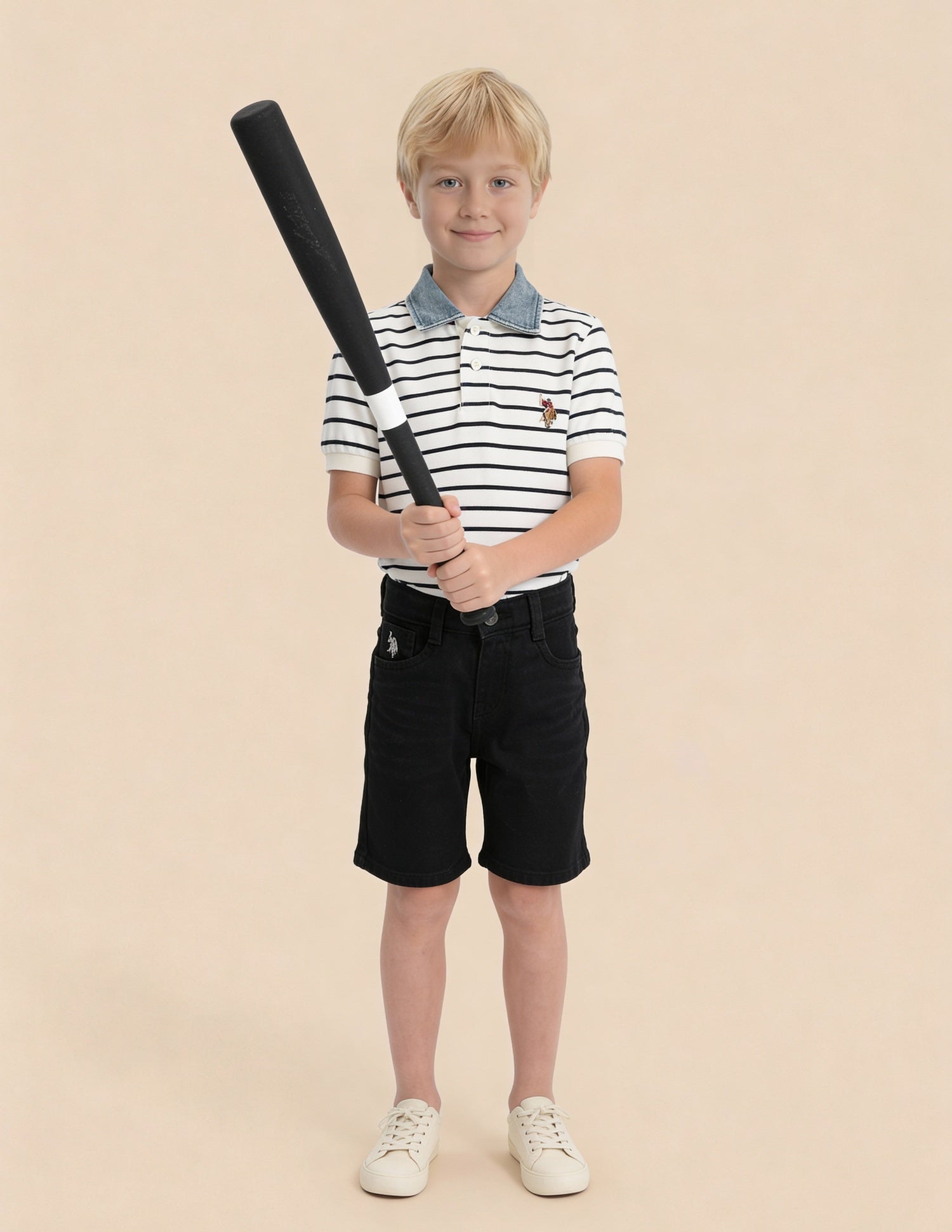 Boys Regular Fit Solid Shorts