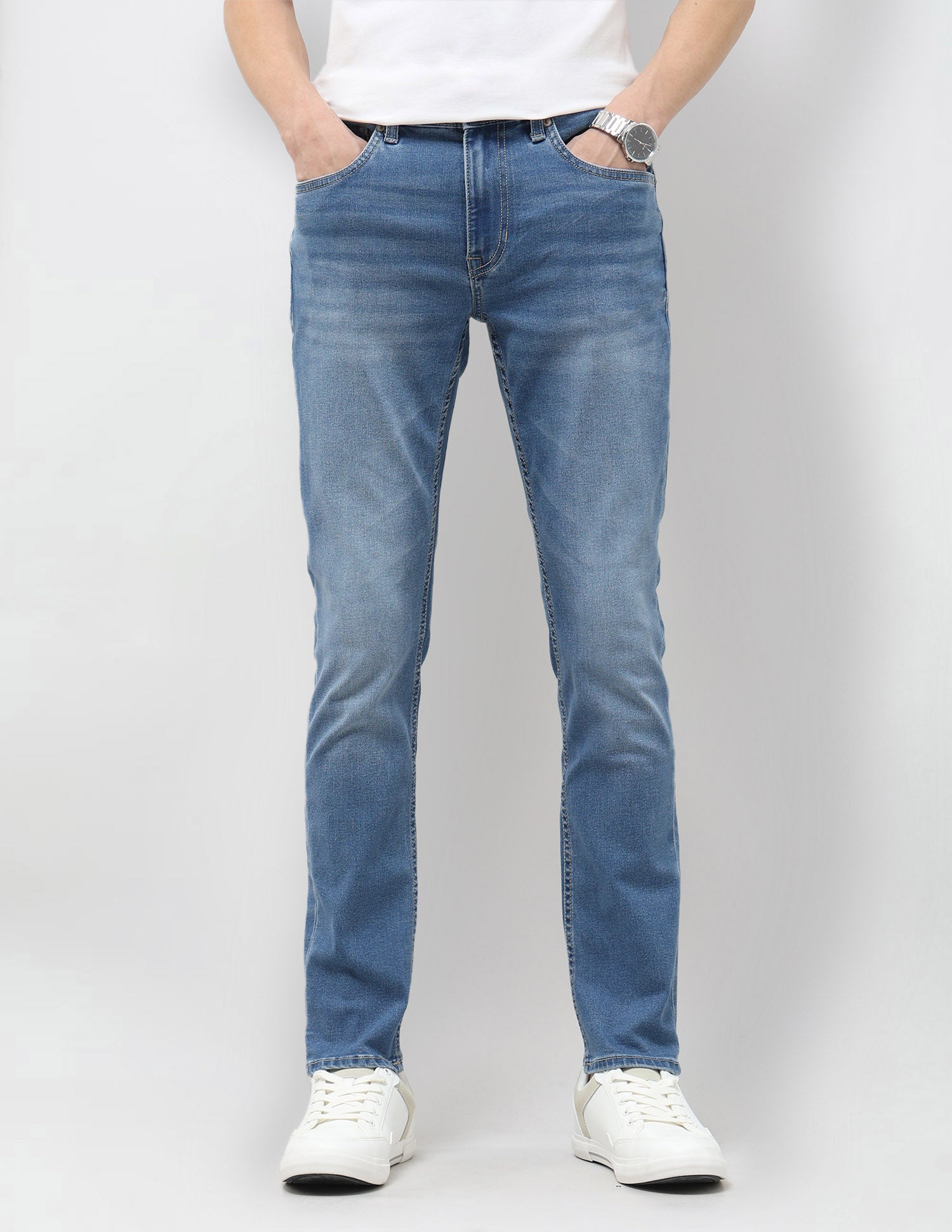 Brandon Slim Tapered Fit Blue Jeans