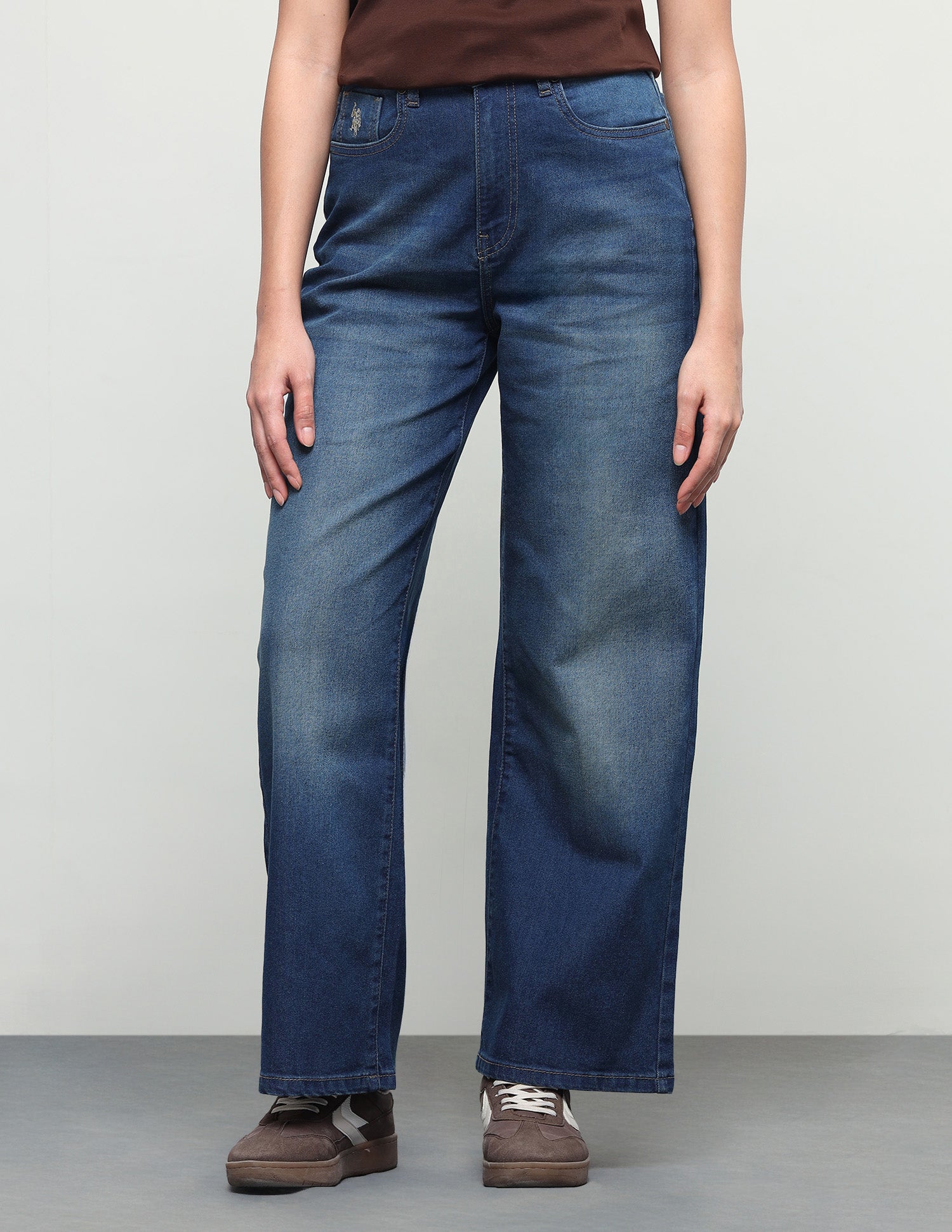 Wide Leg Fit Blue Jeans