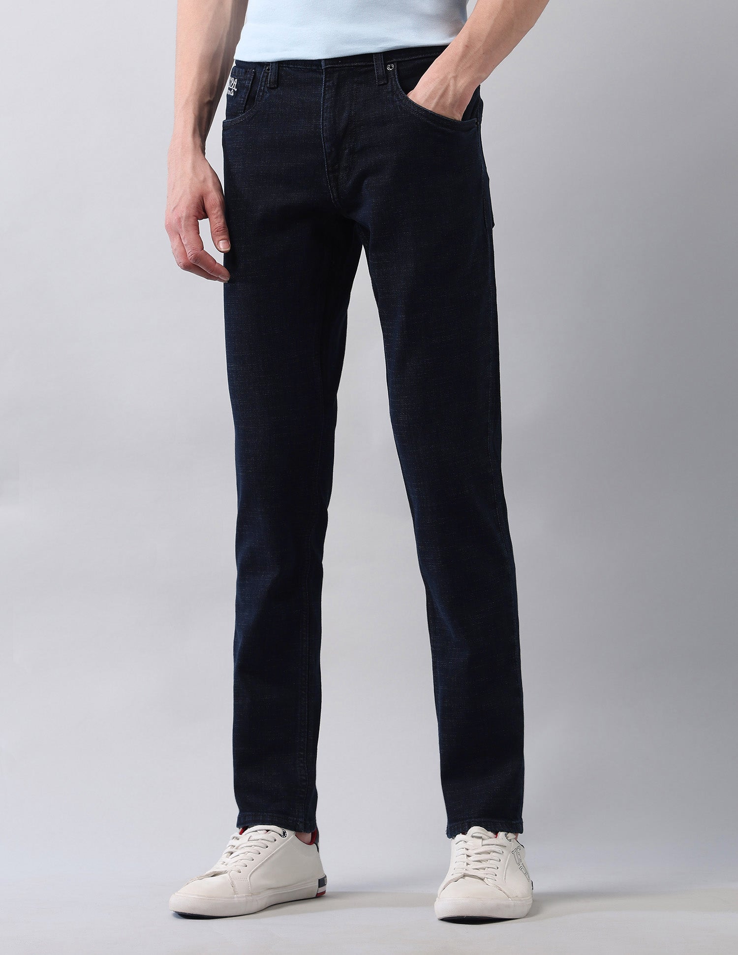 Brandon Slim Tapered Fit Blue Jeans