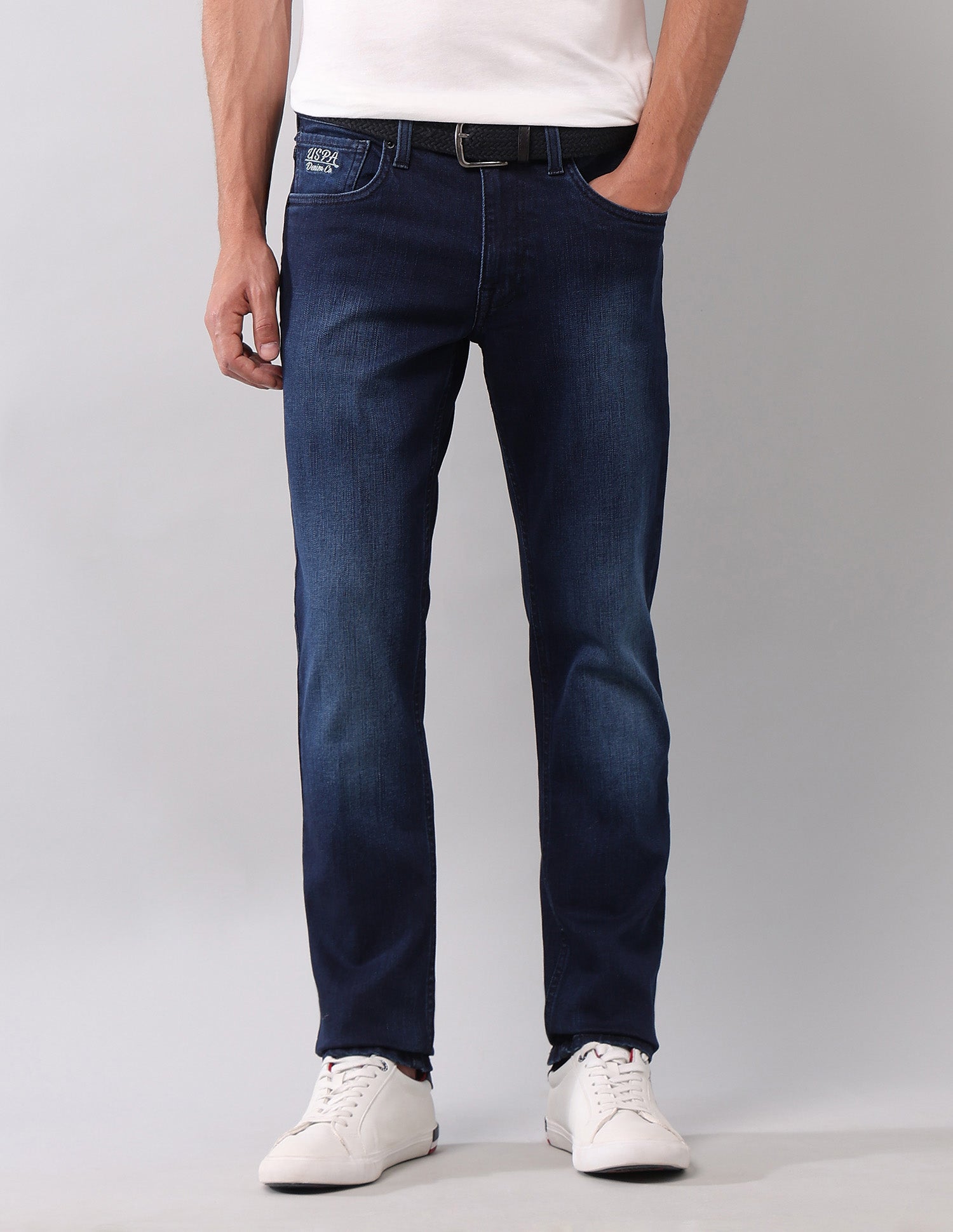Brandon Slim Tapered Fit Blue Jeans