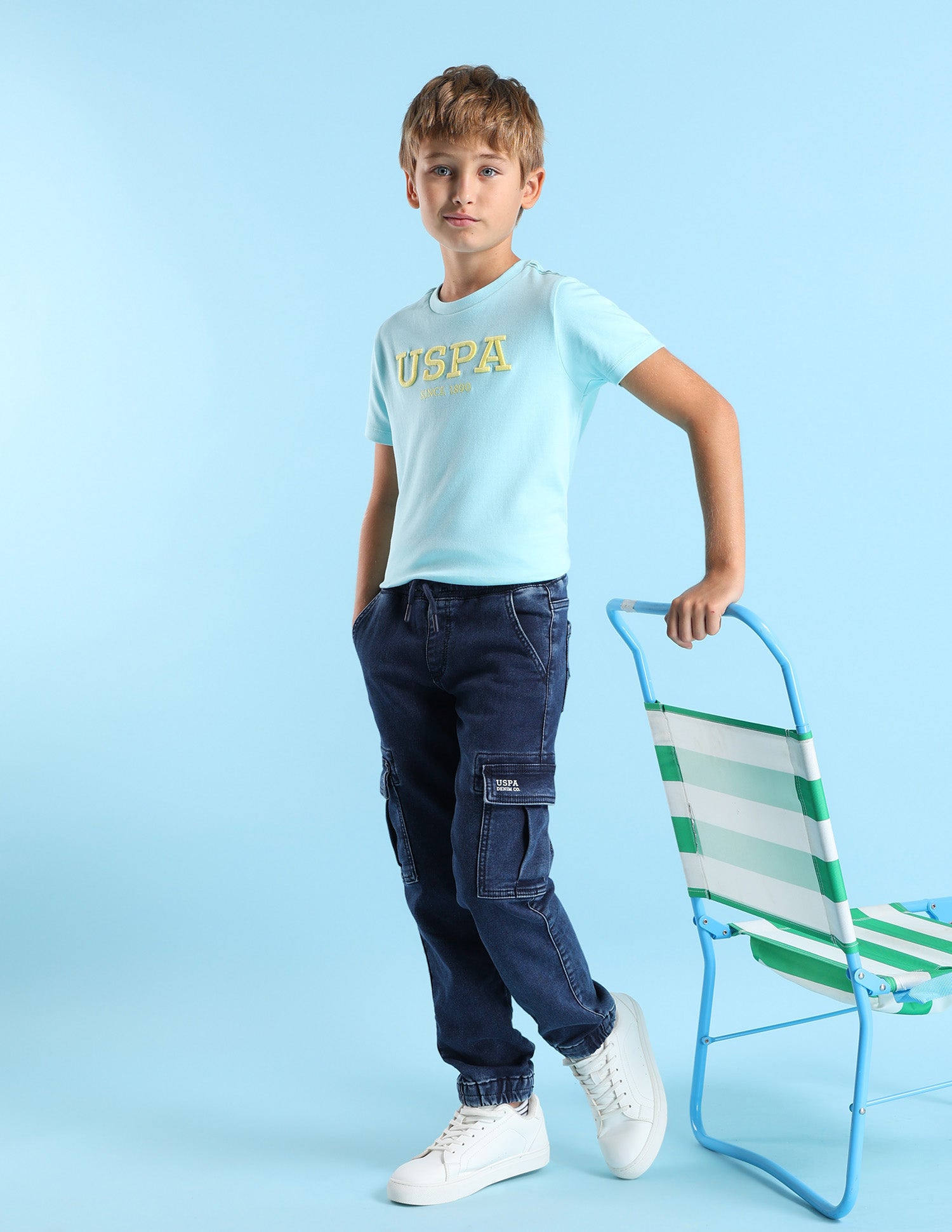 Boys Mid Rise Jogger Jeans