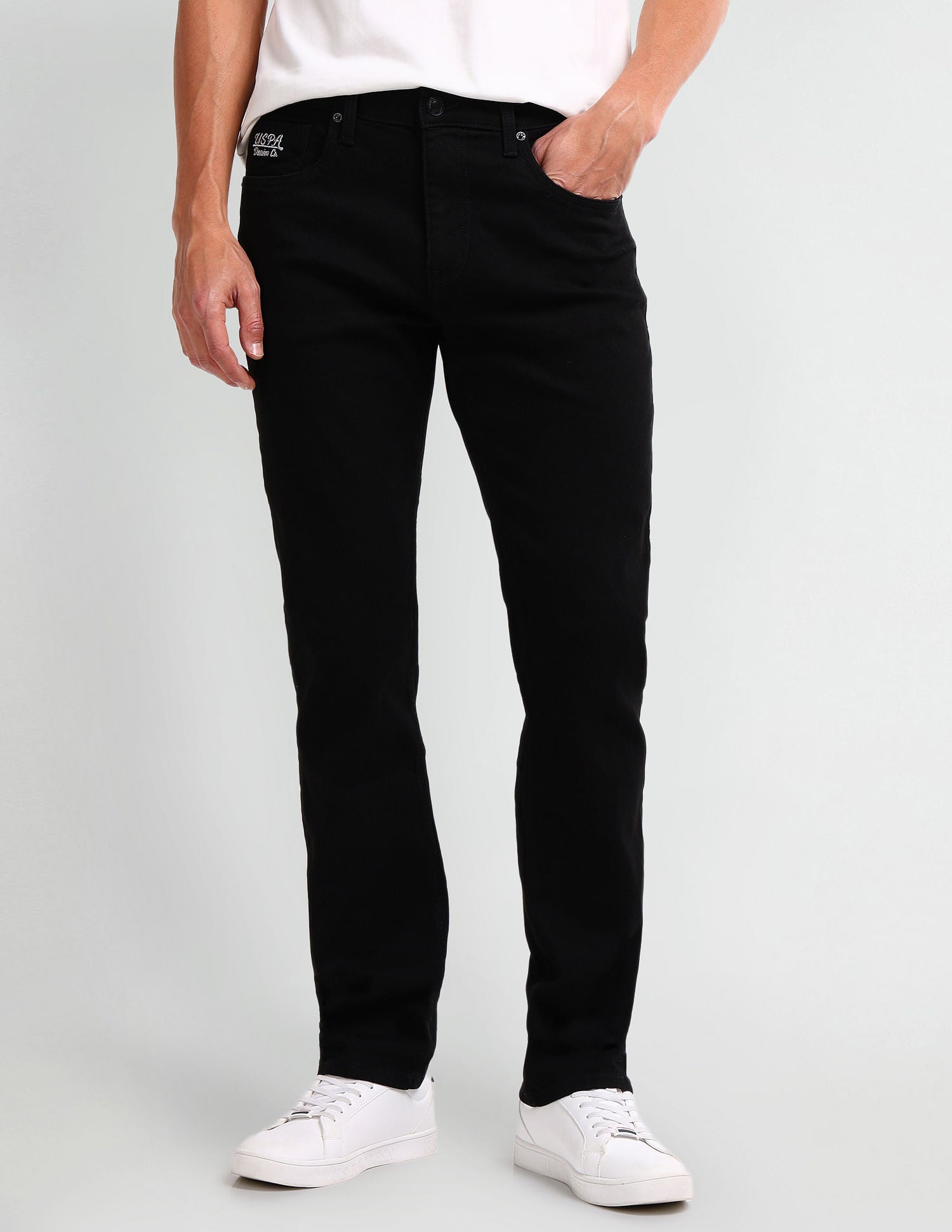 Harold Slim Straight Black Jeans