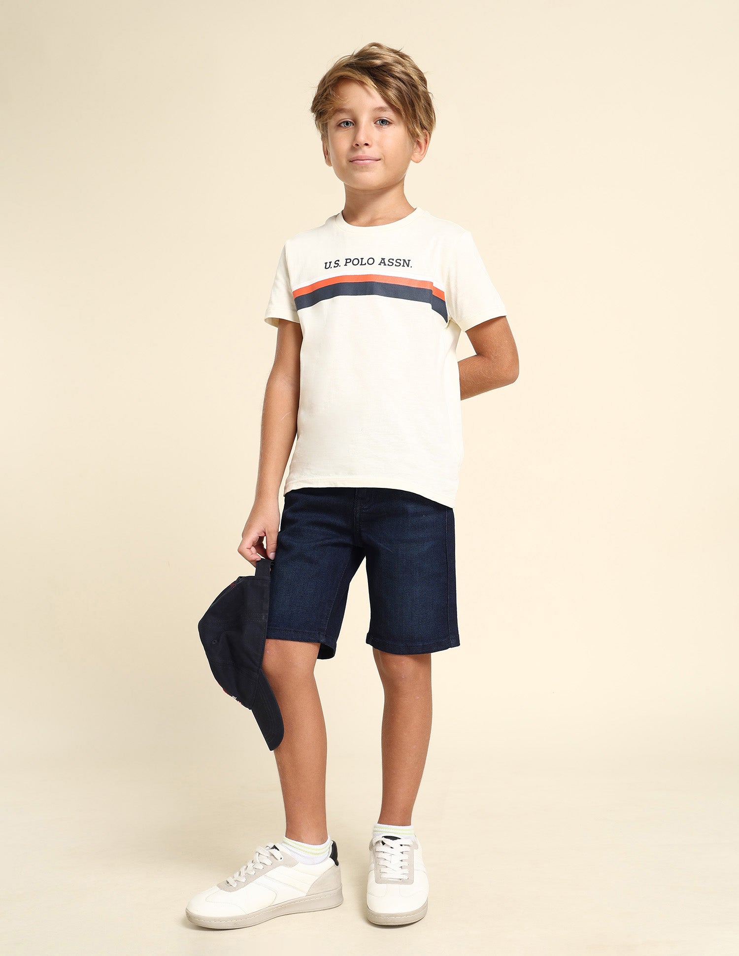 Boys Regular Fit Solid Denim Shorts