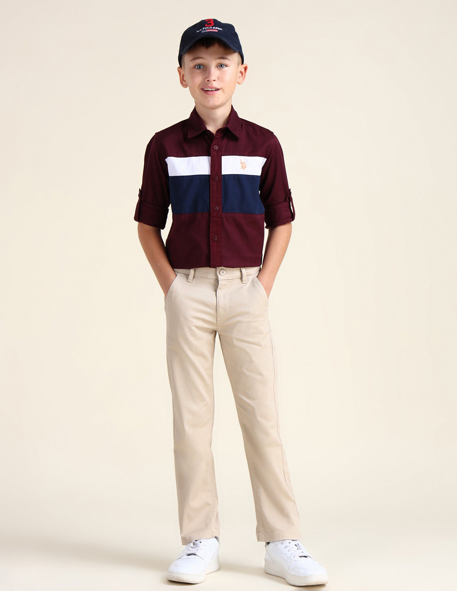 Boys Solid Mid Rise Trousers