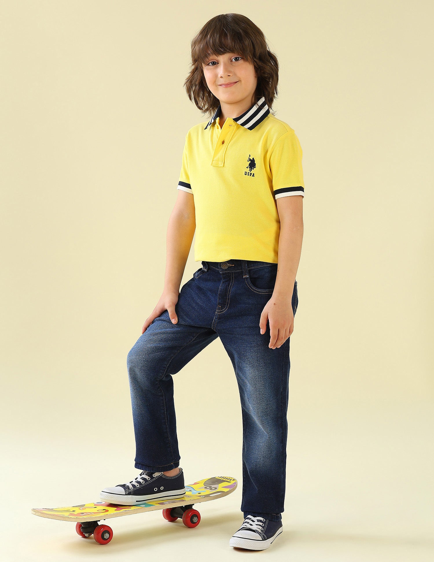 Relaxed Fit Whiskered Jeans