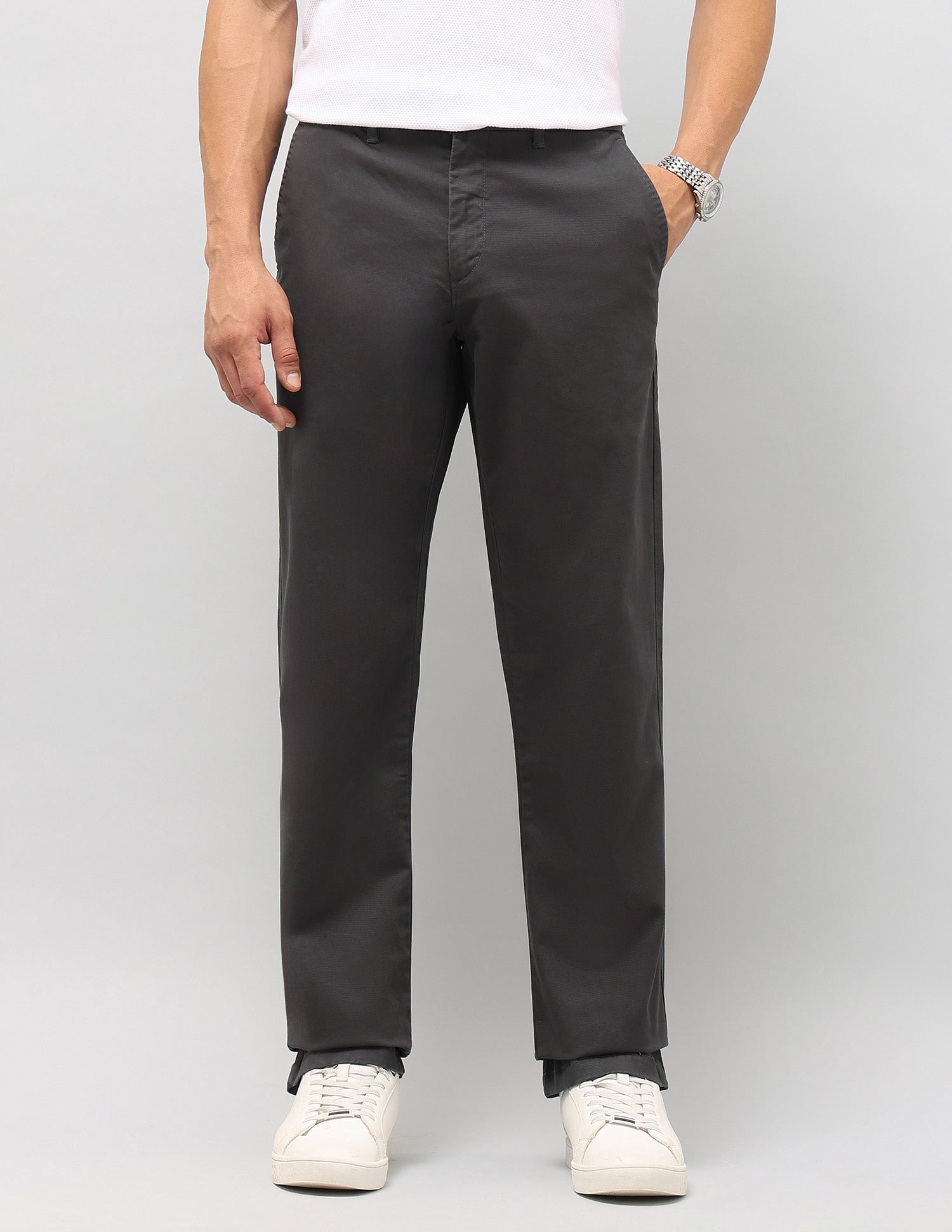 Twill Riley Straight Fit Trousers