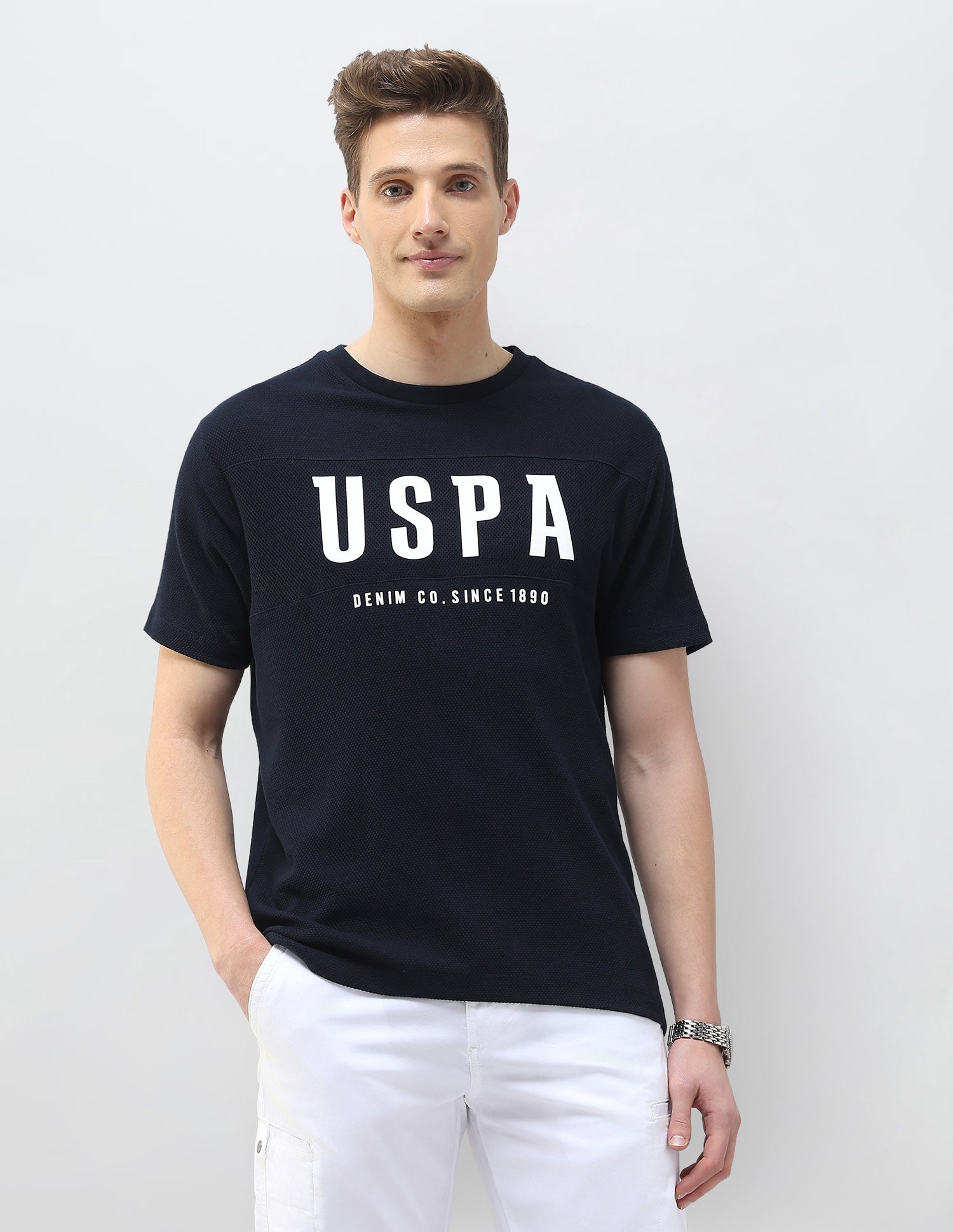 Textured Brand Printed Motel On The Coast T-Shirt