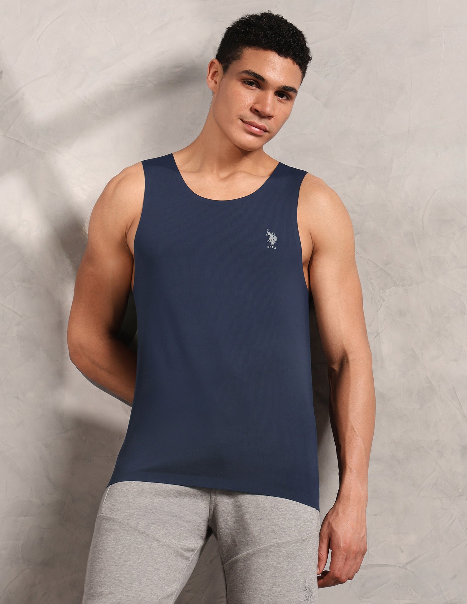 Breathe Easy Mesh Seamless RV001 Sports Vest Navy - U.S. Polo Assn. India | Large