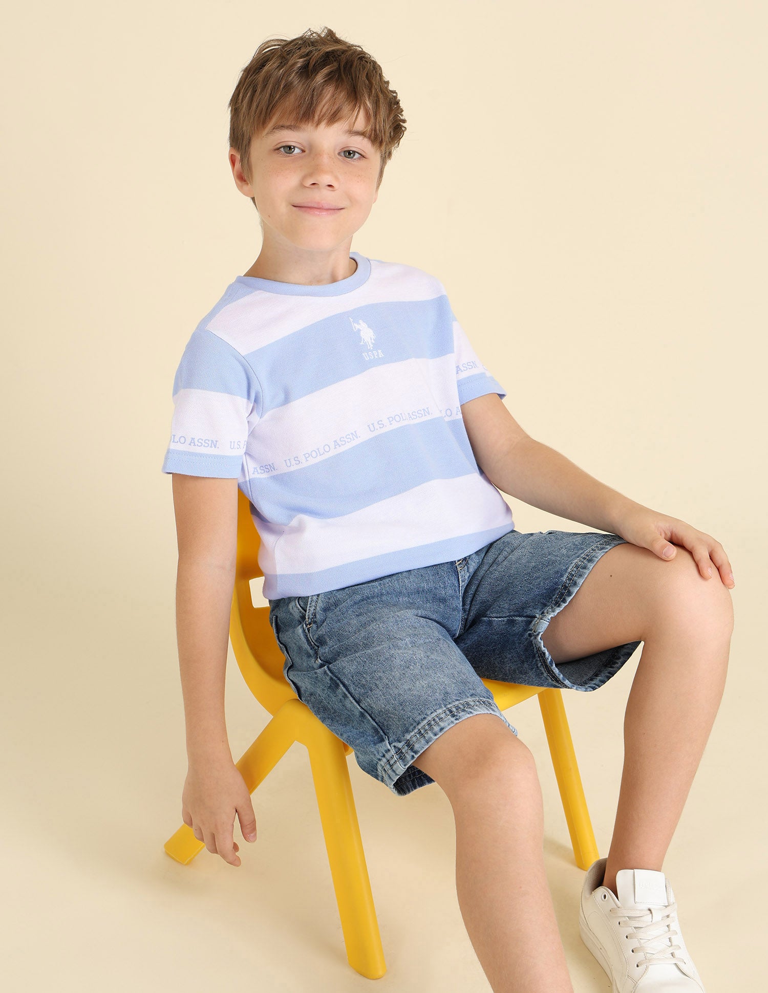 Boys Horizontal Striped Regular Fit T-Shirt