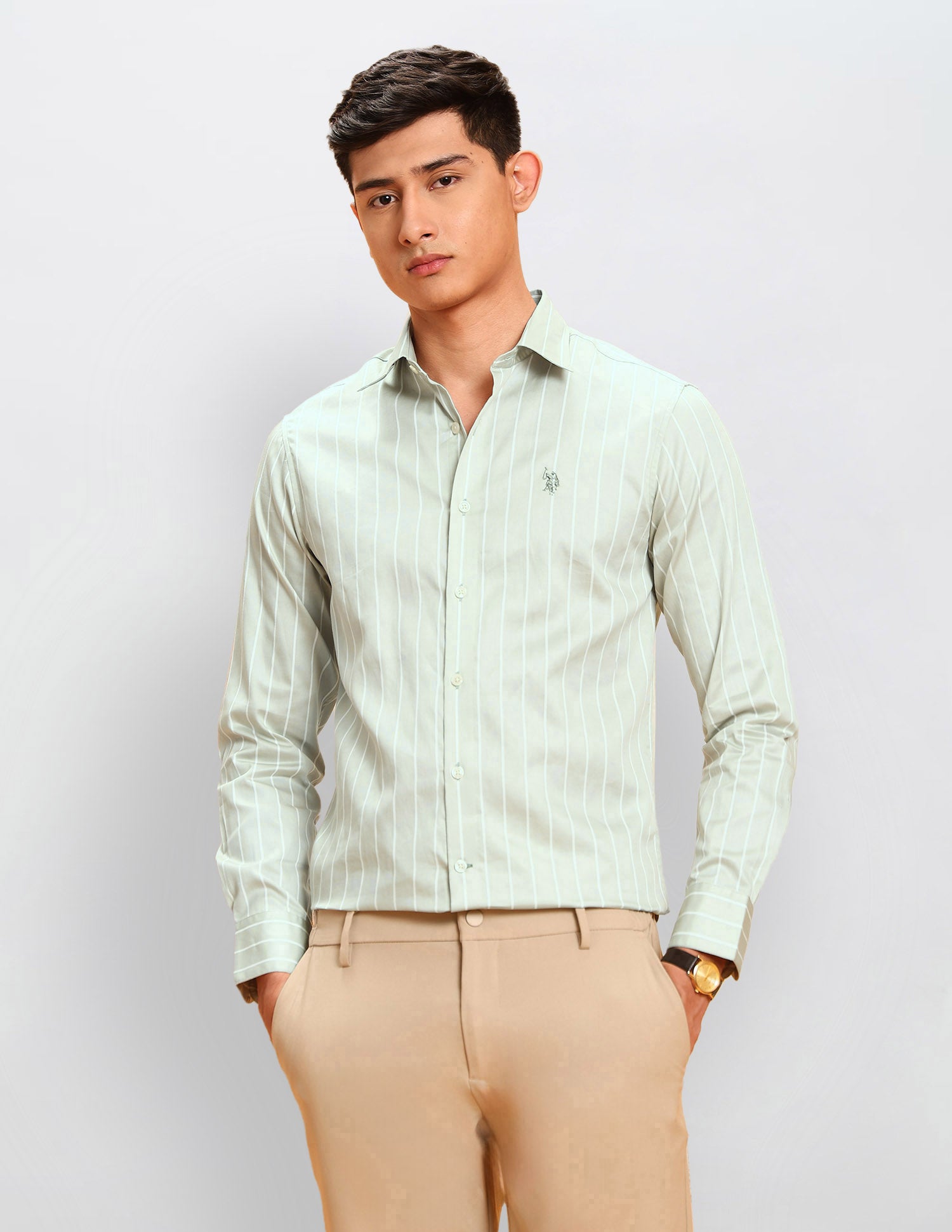 Vertical Striped Tailored Fit Shirt