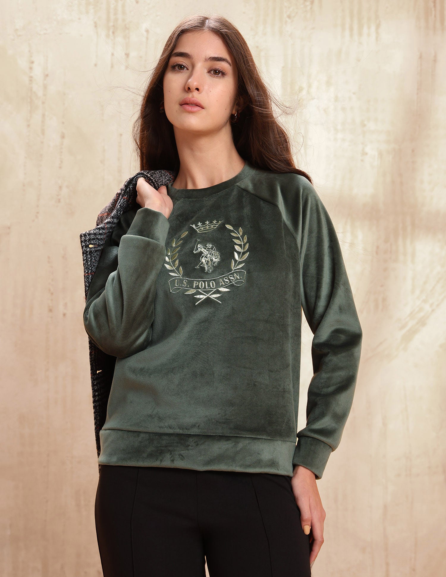 Relaxed Fit Velvet Sweatshirt