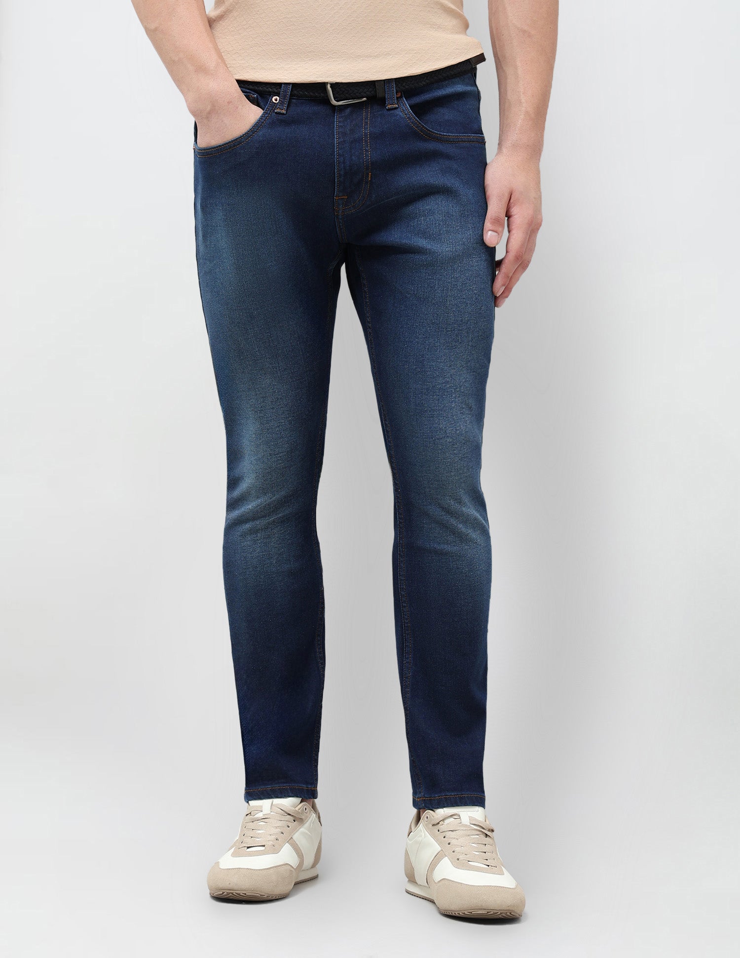 Henry Tapered Fit Stone Washed Jeans