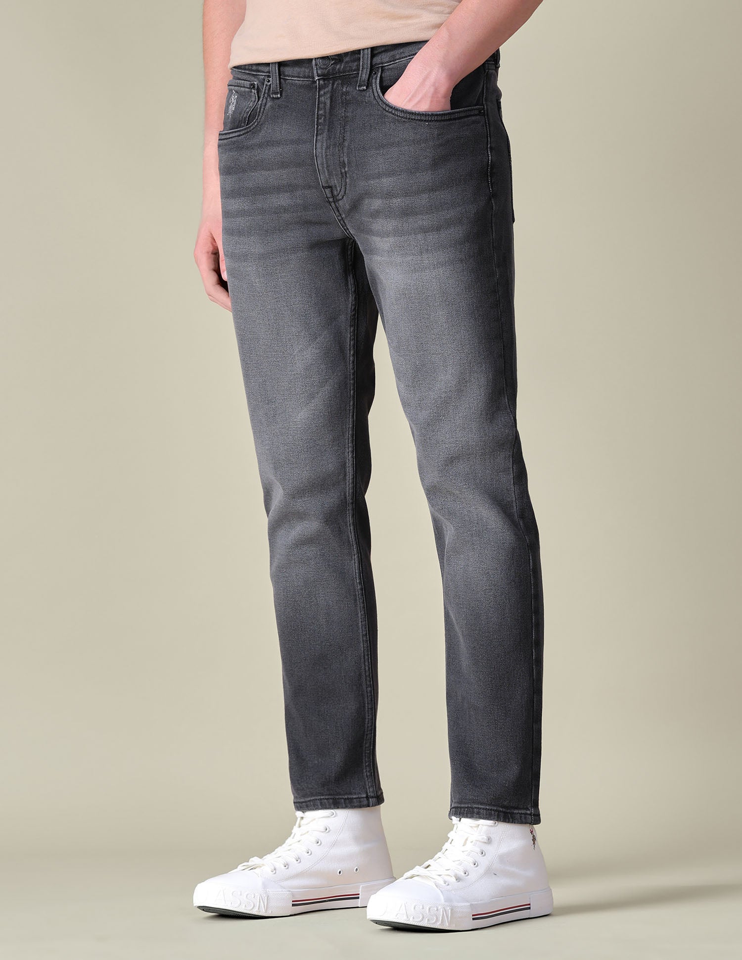Comfort Cropped Fit Grey Jeans