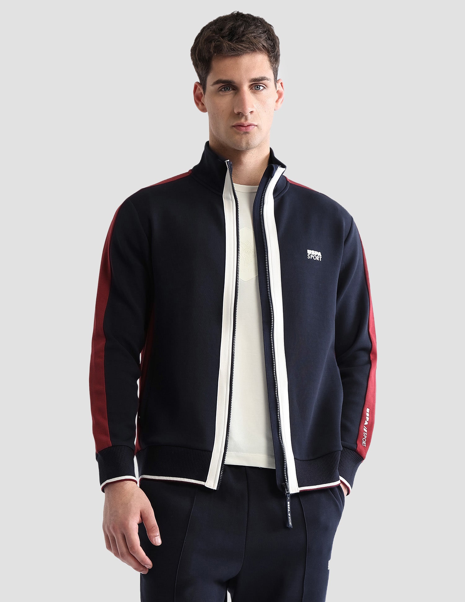 Solid With Colorblock Detail Slim Fit Sweatshirt