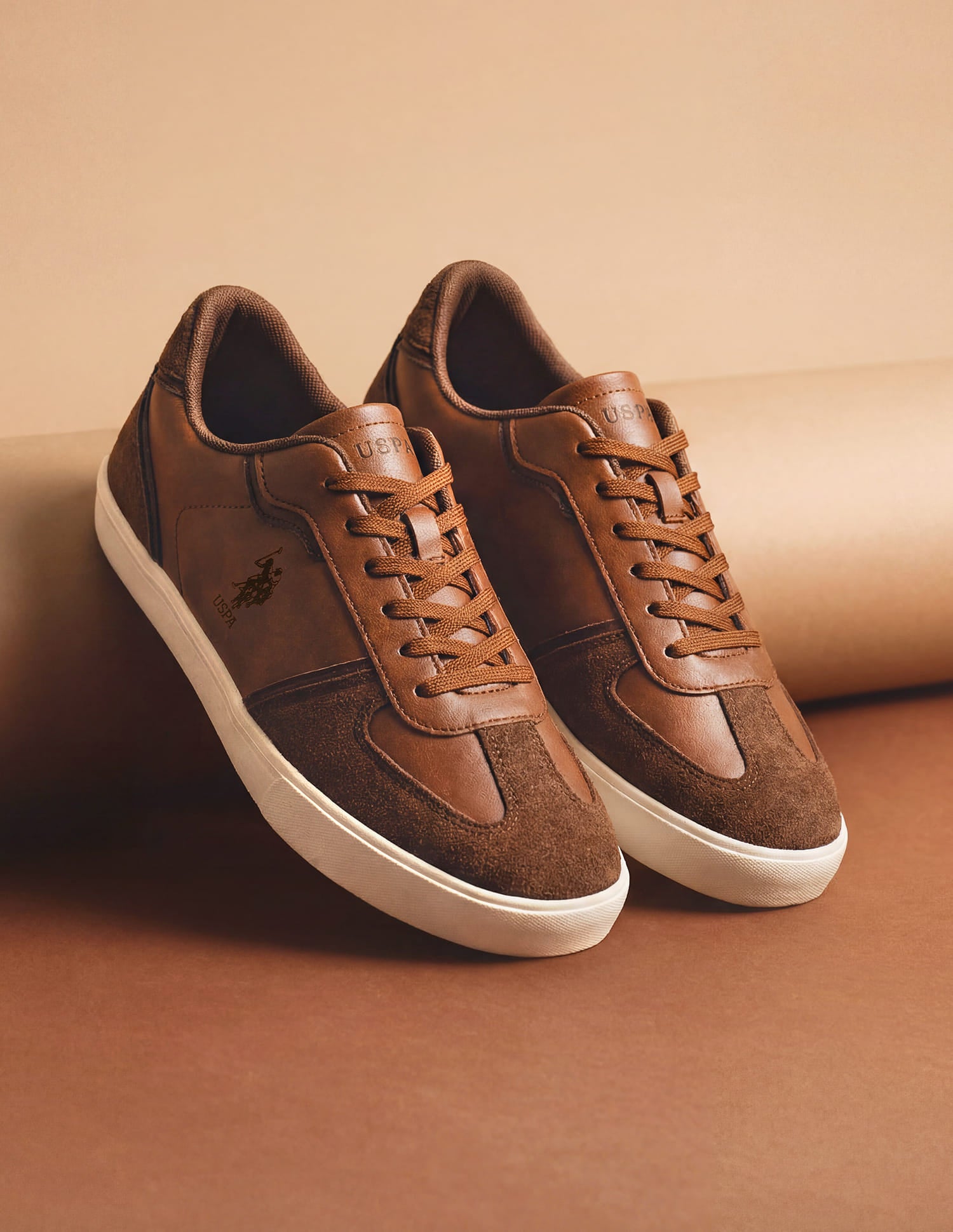 Men Lace-Ups Round Toe Oberon Sneakers Tan - U.S. Polo Assn. India | Large