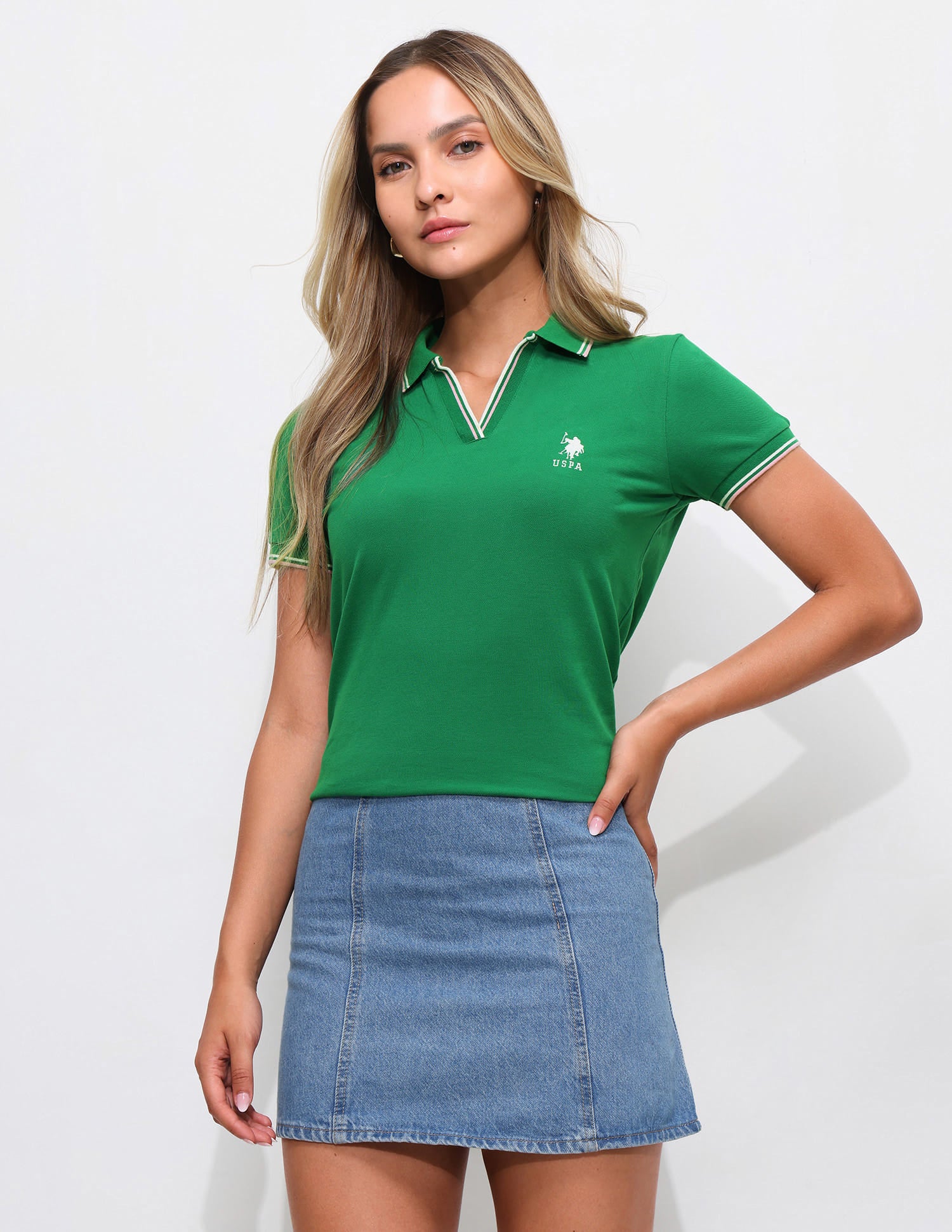 Tipped Collar Regular Fit Polo Shirt