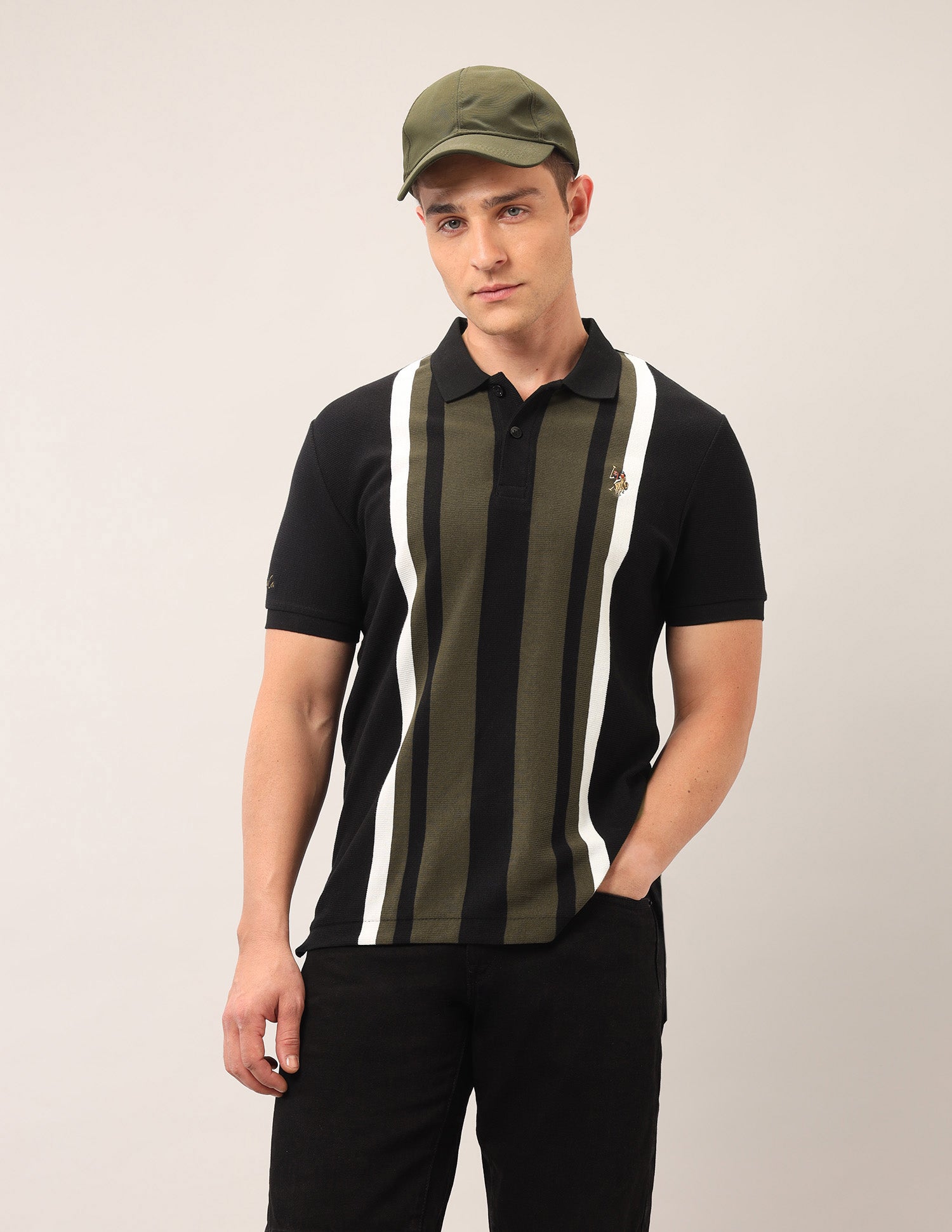 Muscle Fit Outdoor Polo Shirt