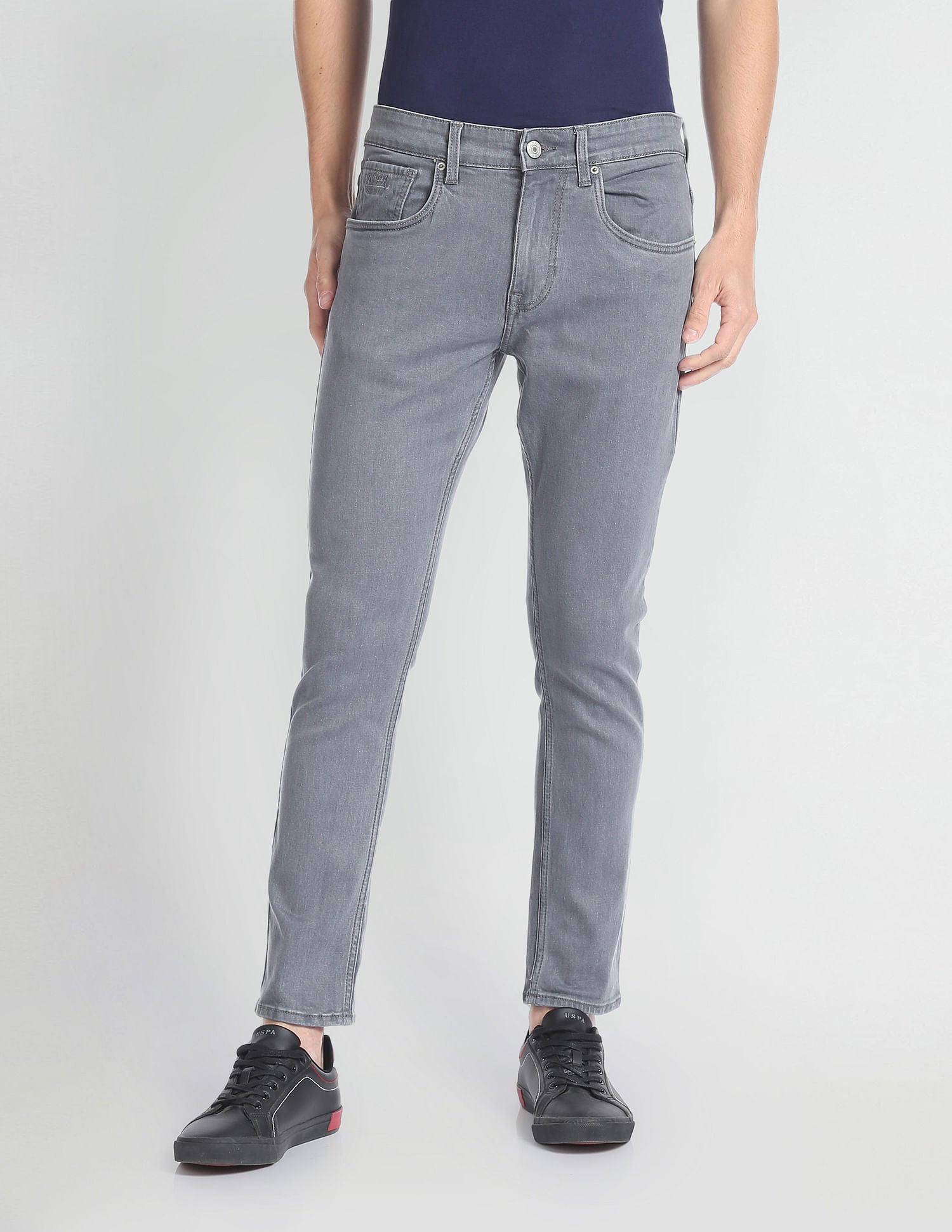 Henry Cropped Fit Rinsed Jeans