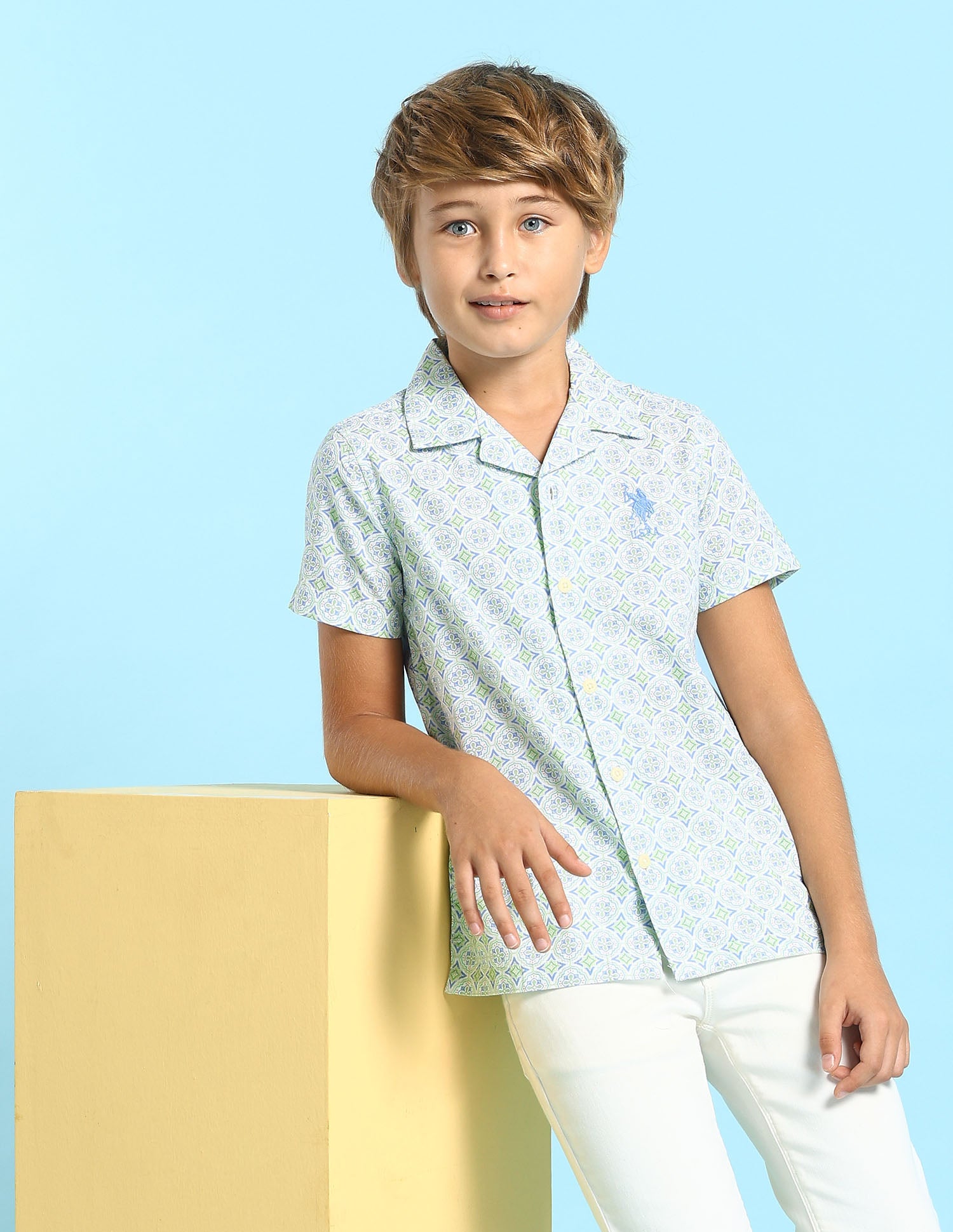 Boys Geometric Printed Regular Fit Shirt