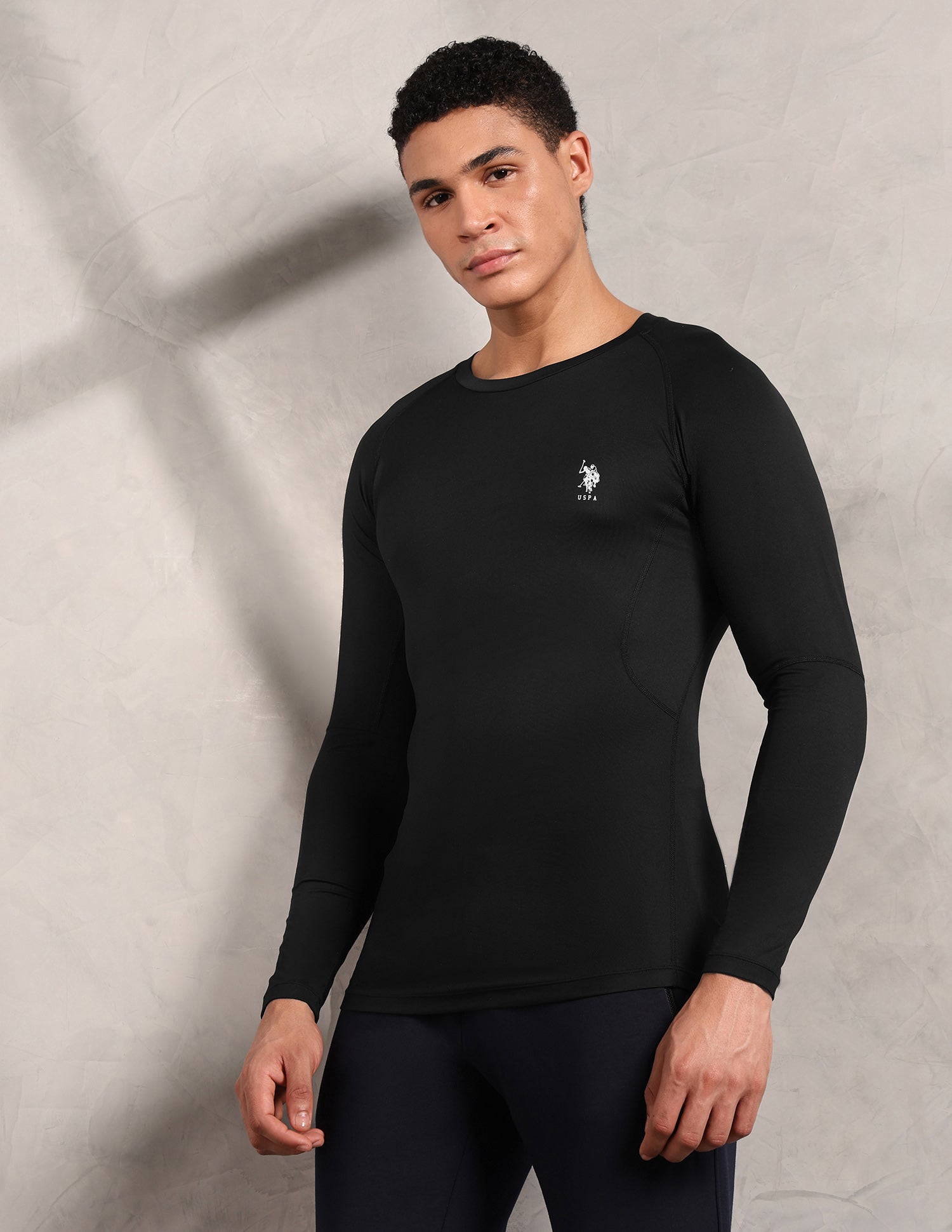 Essential Sports RV003 Compression T-Shirt Black - U.S. Polo Assn. India | Large